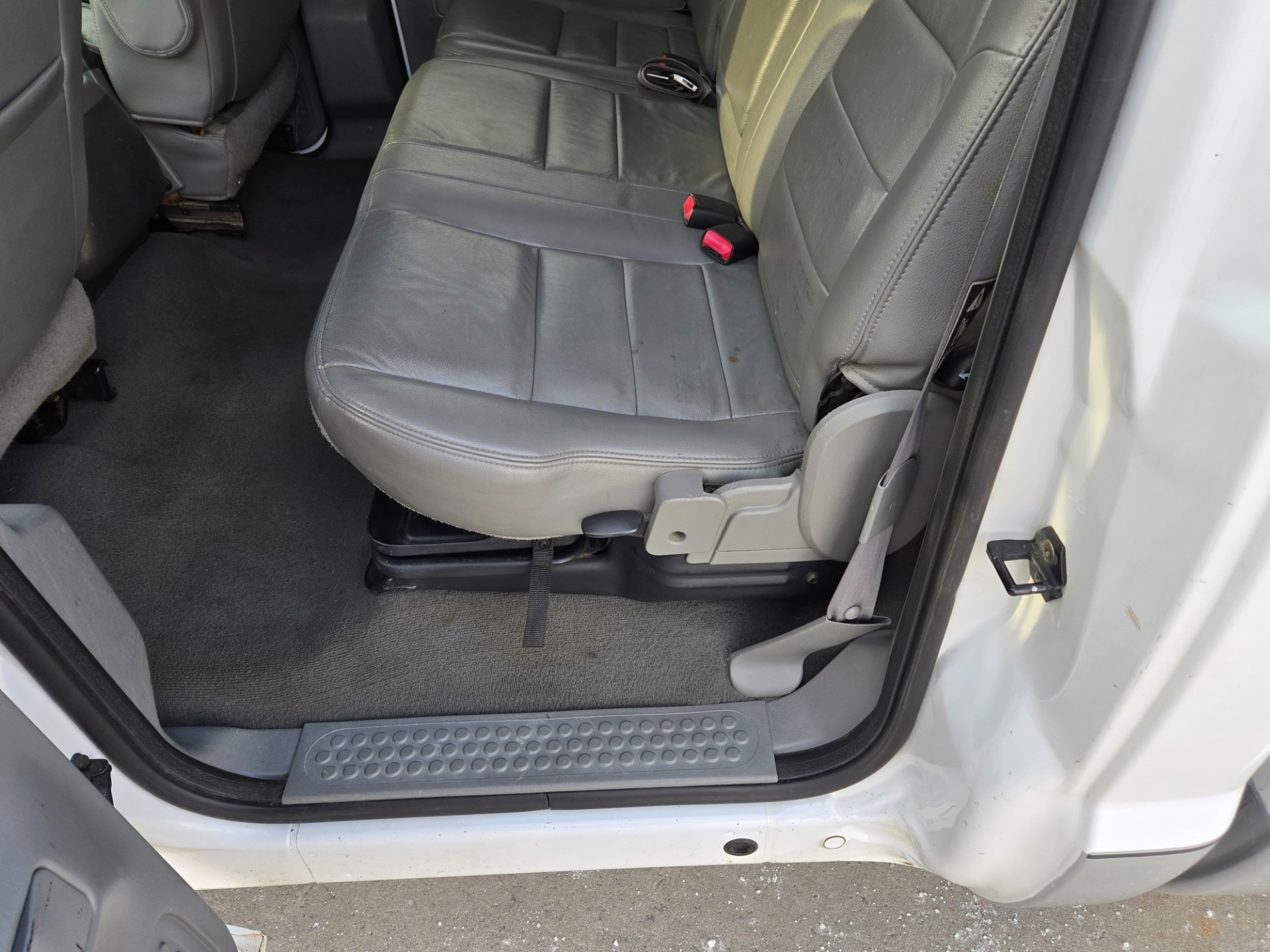 2004 Ford F-350 Super Duty Lariat