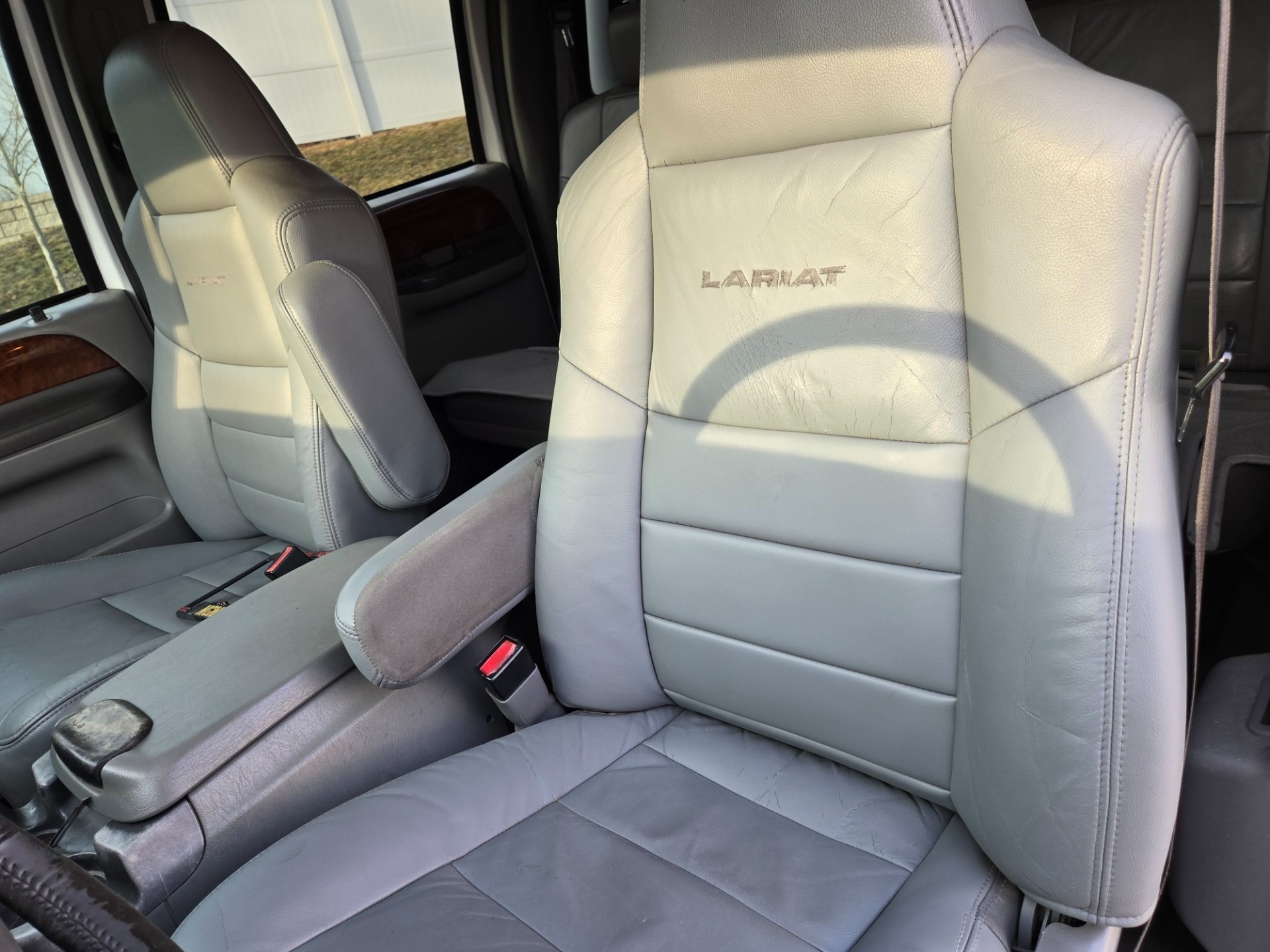 2004 Ford F-350 Super Duty Lariat