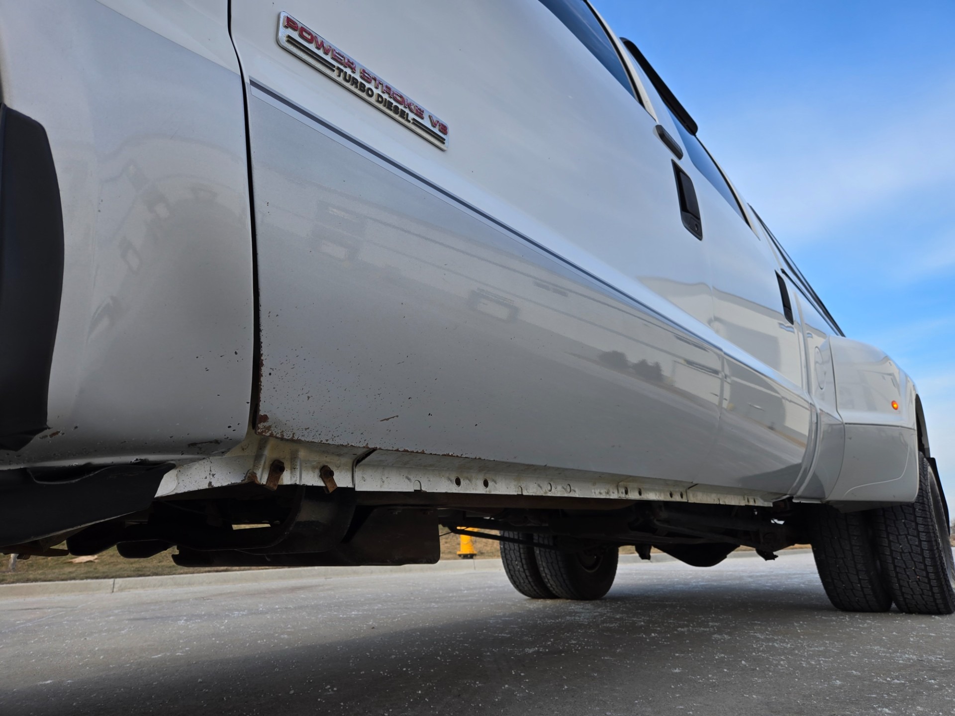 2004 Ford F-350 Super Duty Lariat