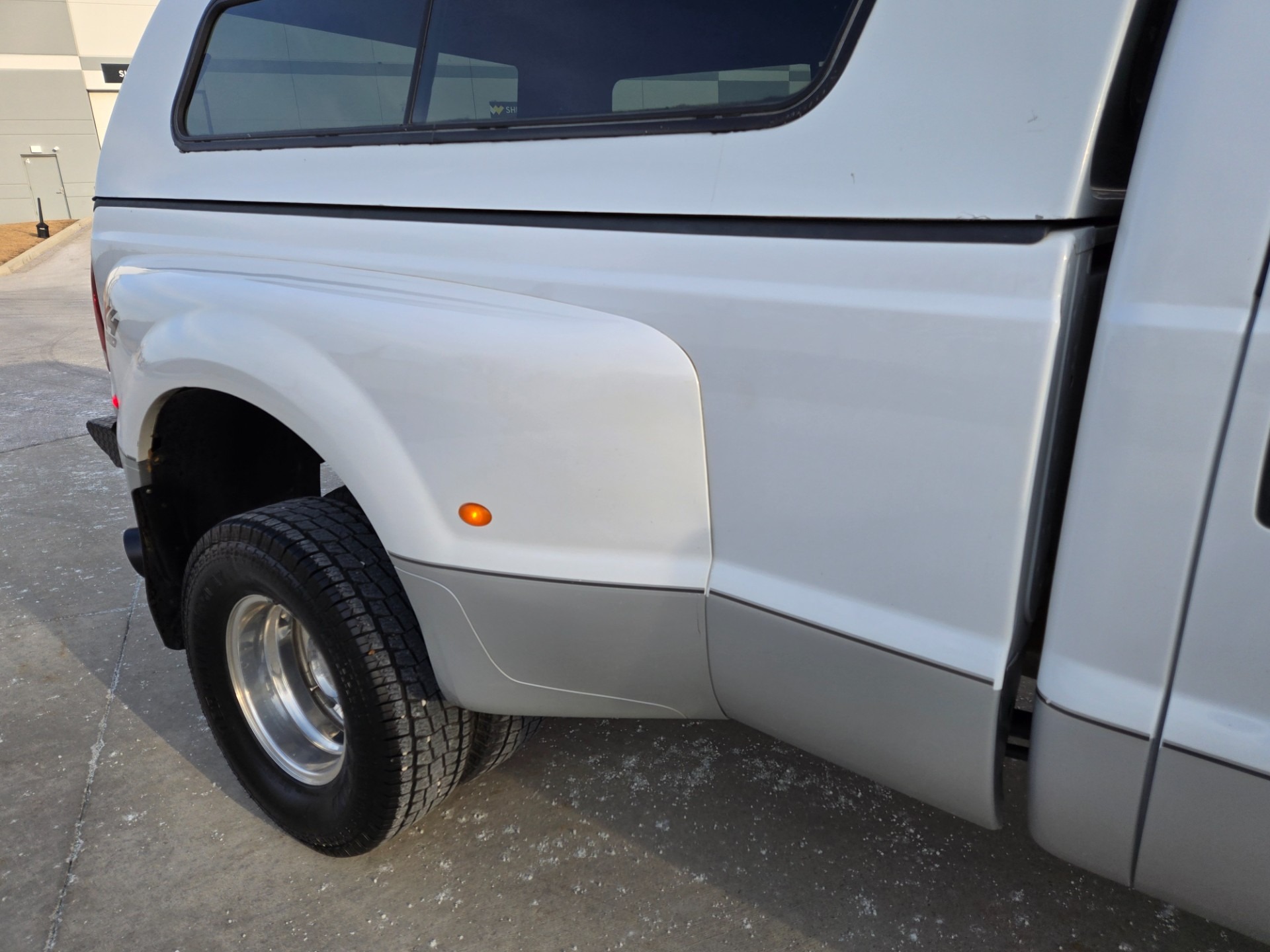 2004 Ford F-350 Super Duty Lariat