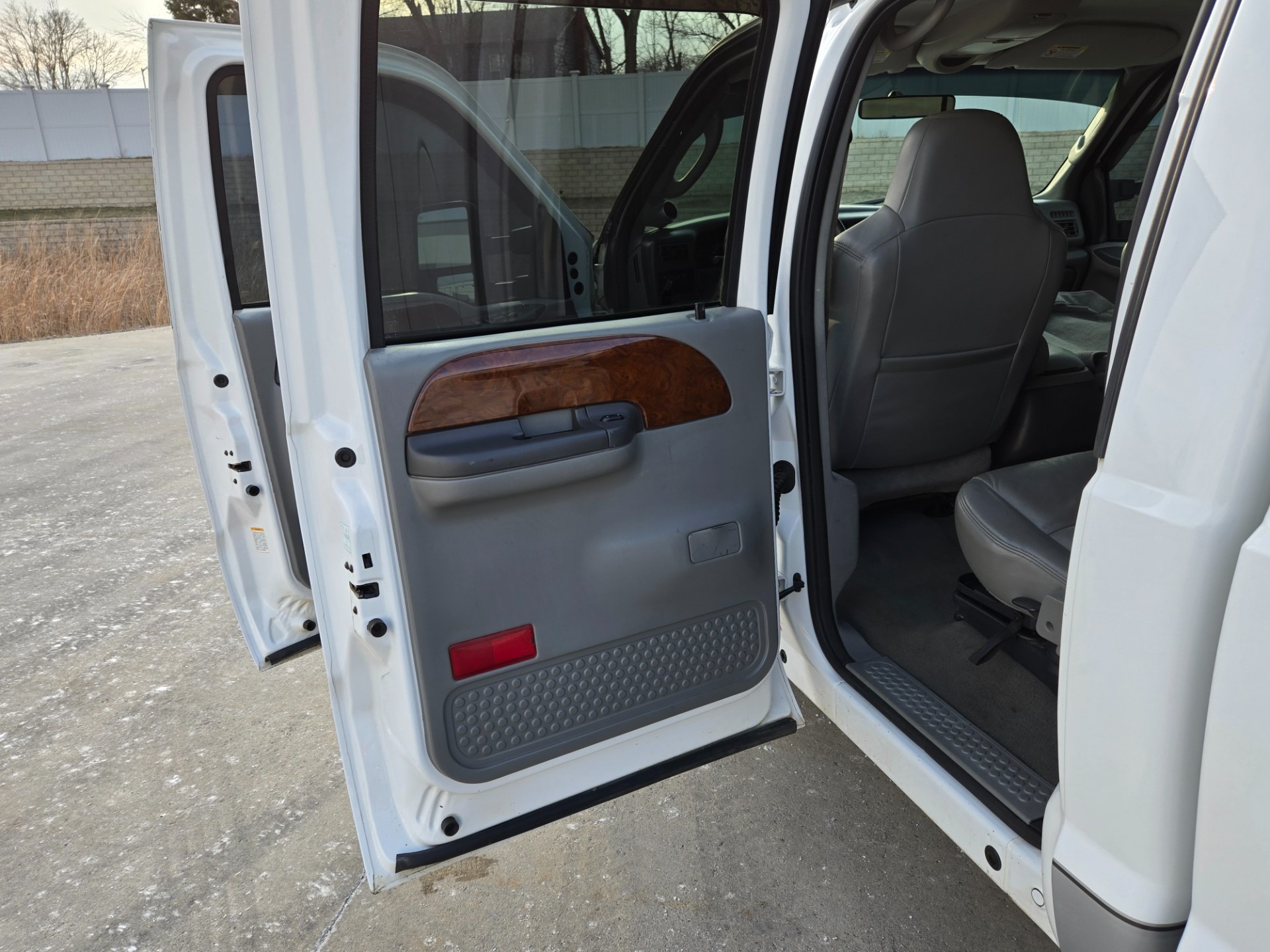 2004 Ford F-350 Super Duty Lariat