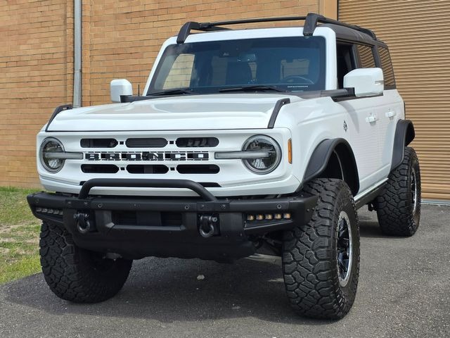 2022 Ford Bronco Outer Banks Advanced Sasquatch - 2
