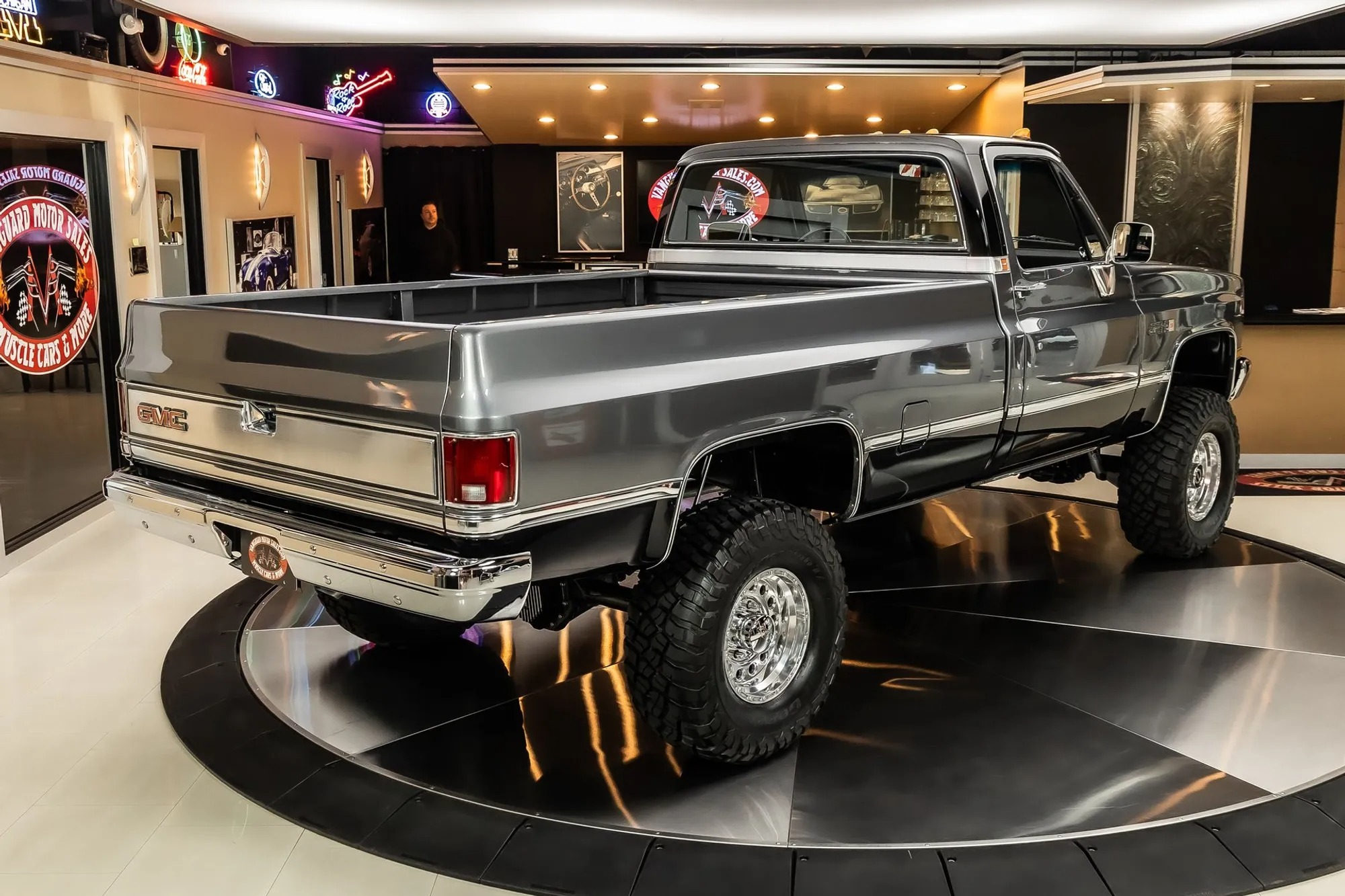 1983 GMC K2500 4×4
