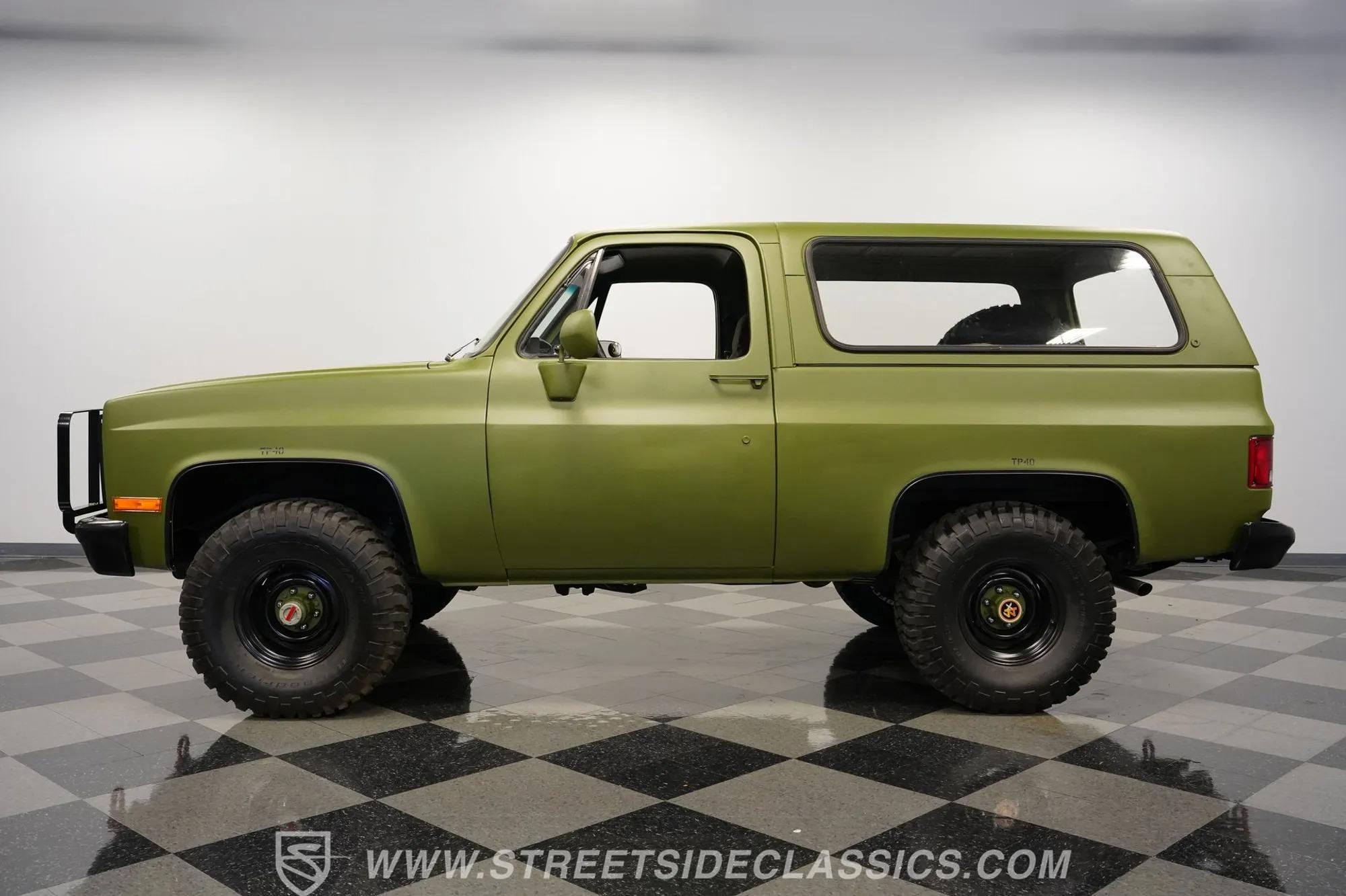 1984 Chevrolet Blazer M1009-CUCV - 3