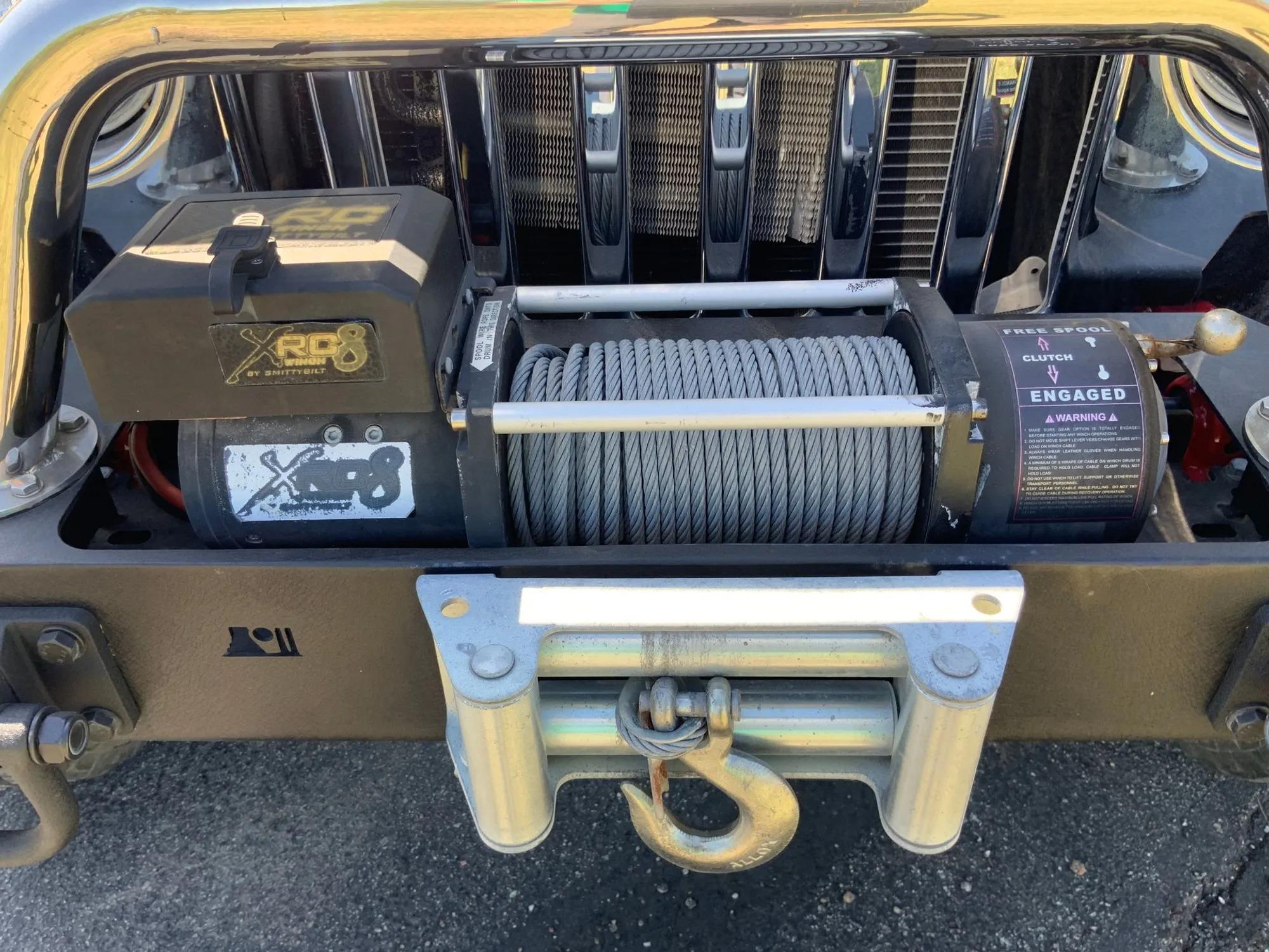 46k-Mile 2006 Jeep Wrangler Unlimited LJ Sport 4×4