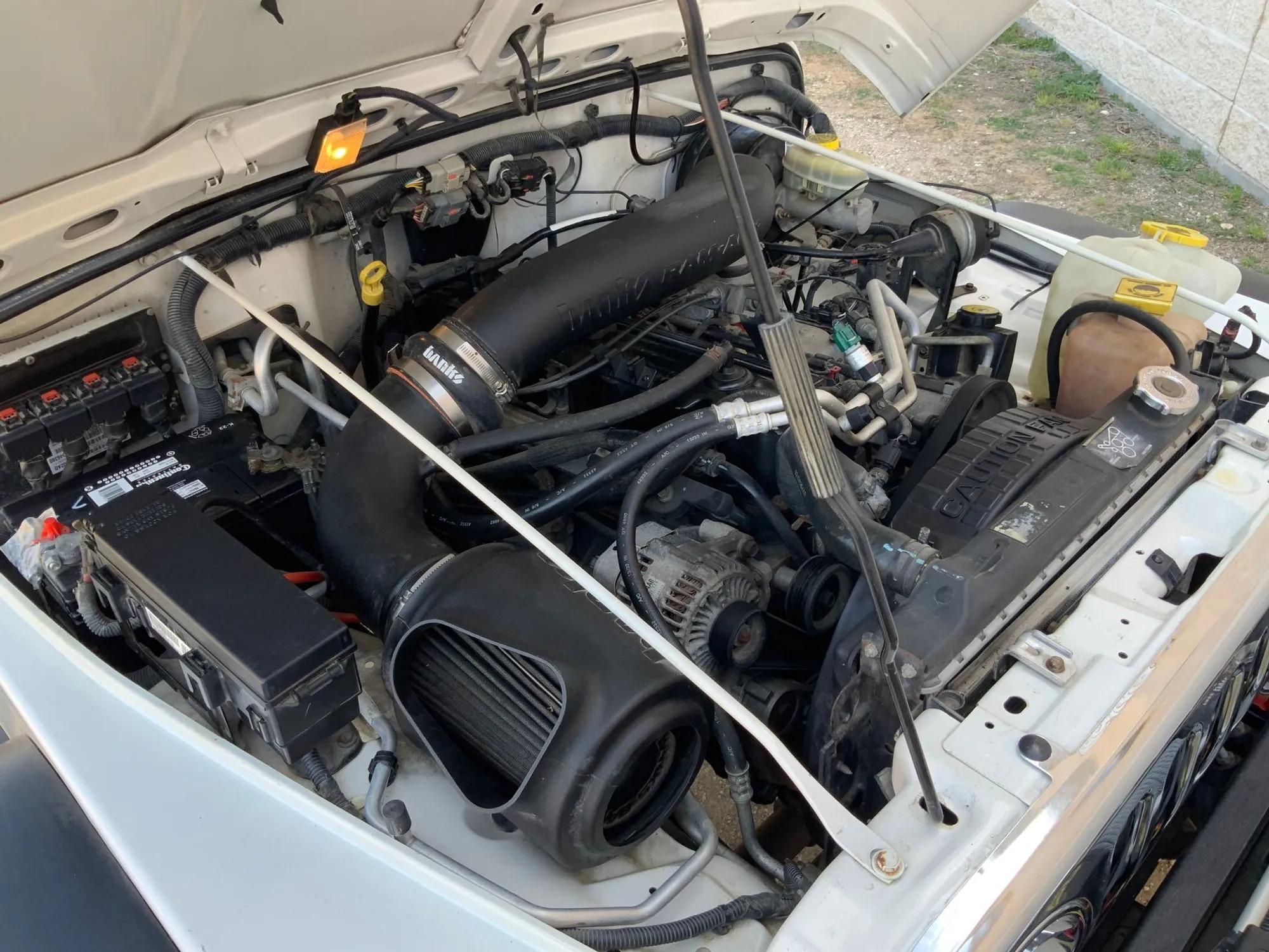 46k-Mile 2006 Jeep Wrangler Unlimited LJ Sport 4×4