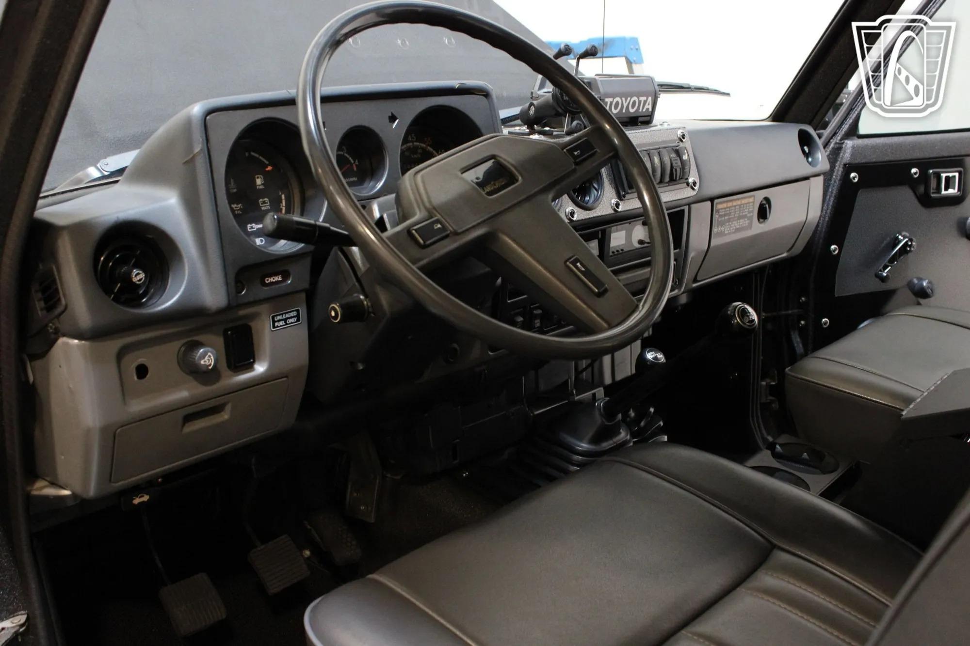 1985 Toyota Land Cruiser FJ60