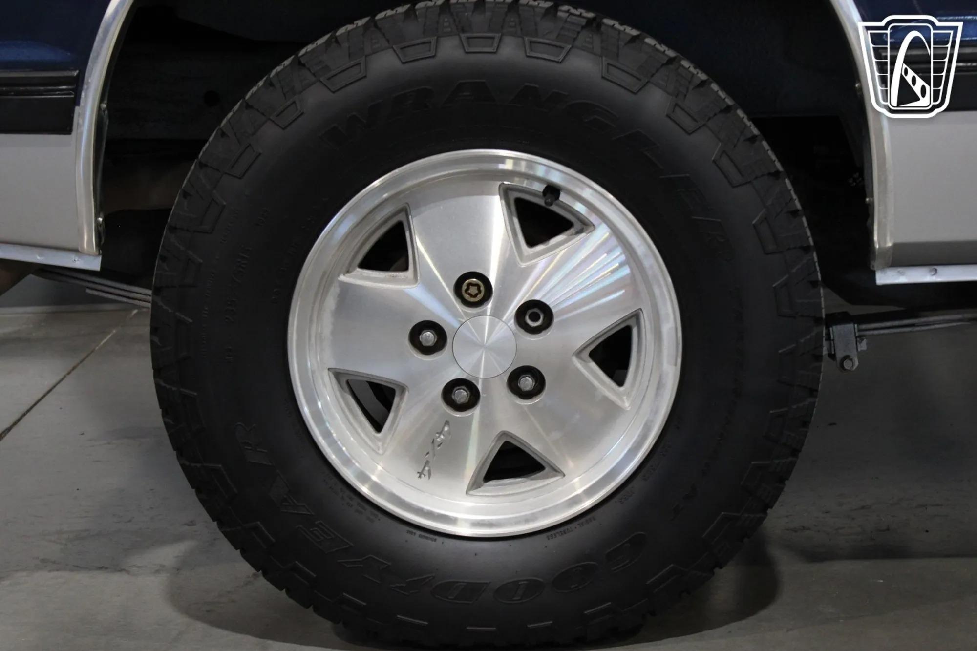 1988 Chevrolet S-10 Blazer