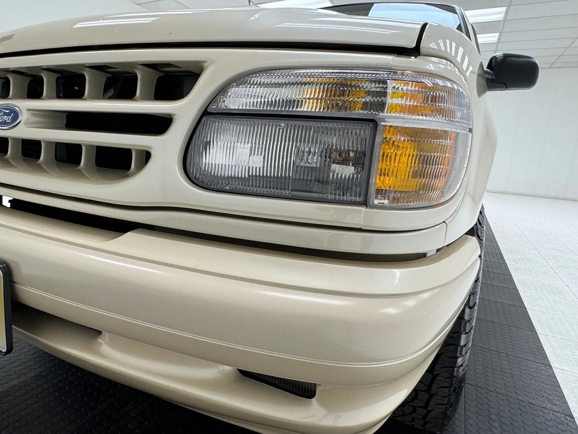 1997 Ford Explorer Limited AWD