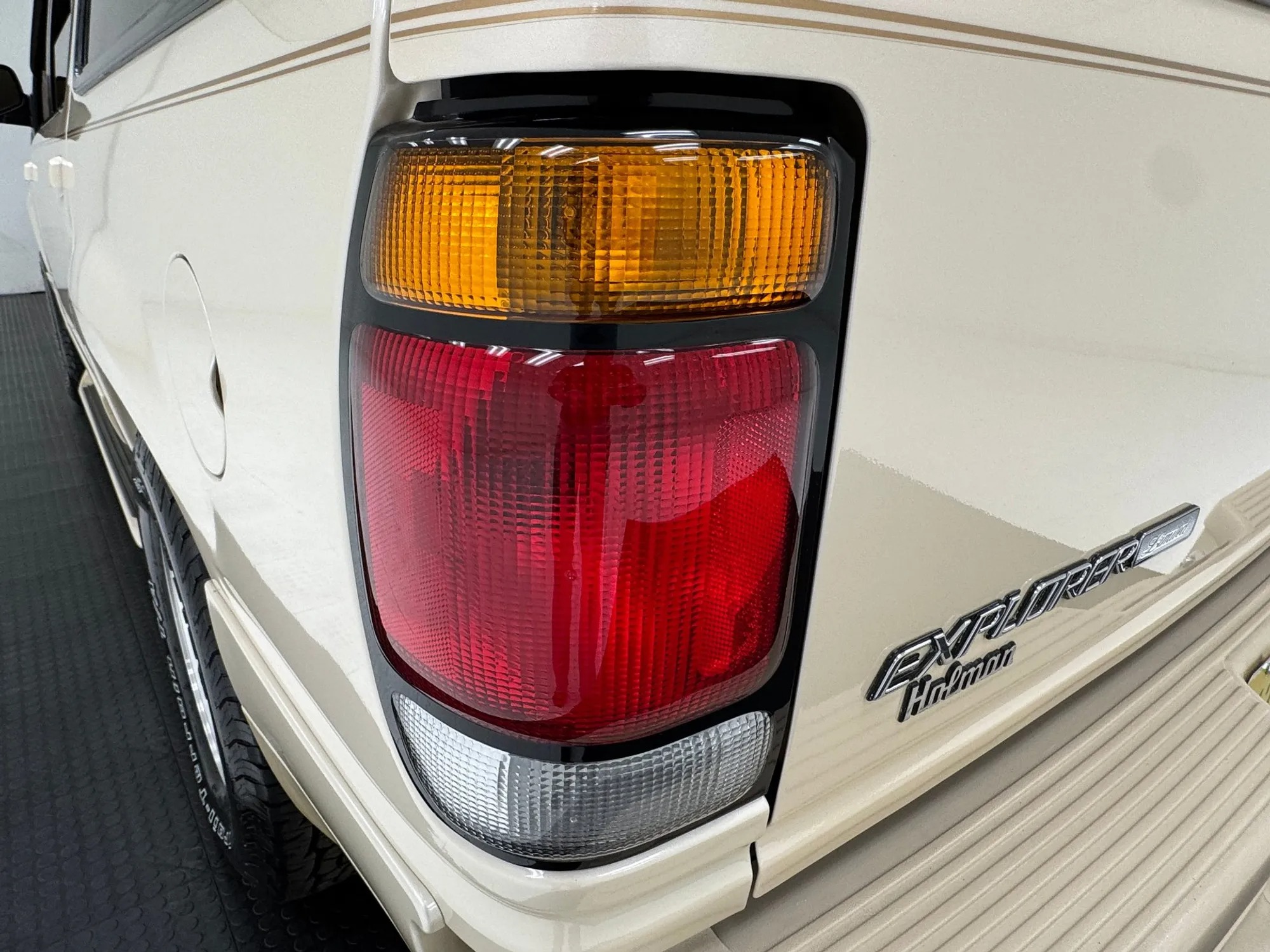 1997 Ford Explorer Limited AWD