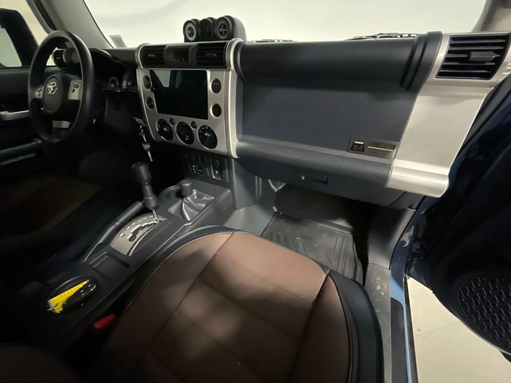 44k-Mile 2014 Toyota FJ Cruiser Trail Teams Ultimate Edition