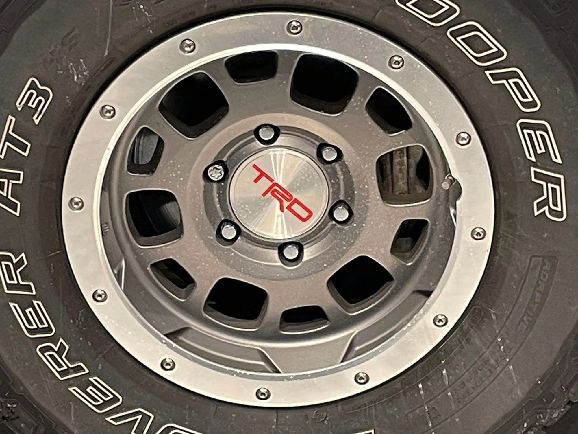 44k-Mile 2014 Toyota FJ Cruiser Trail Teams Ultimate Edition