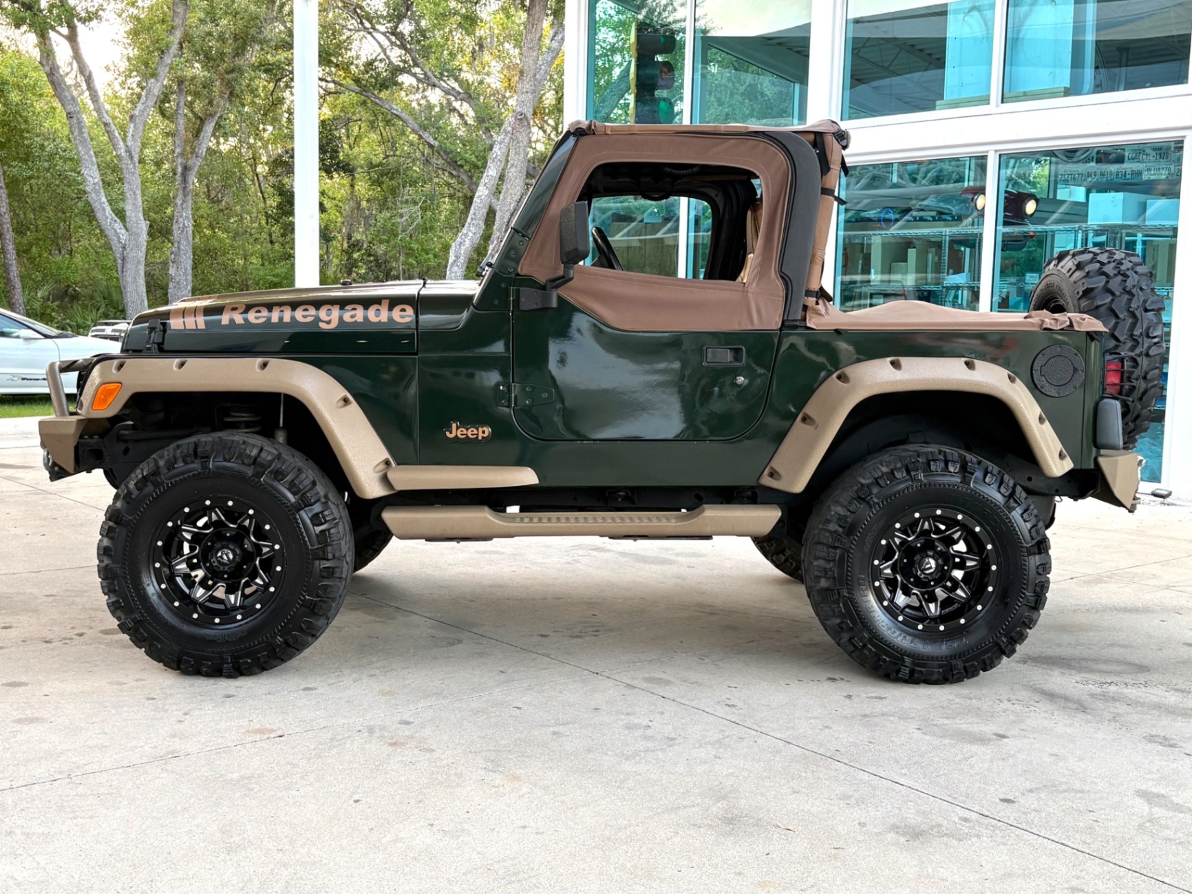 1997 Jeep Wrangler Renegade Custom - 3