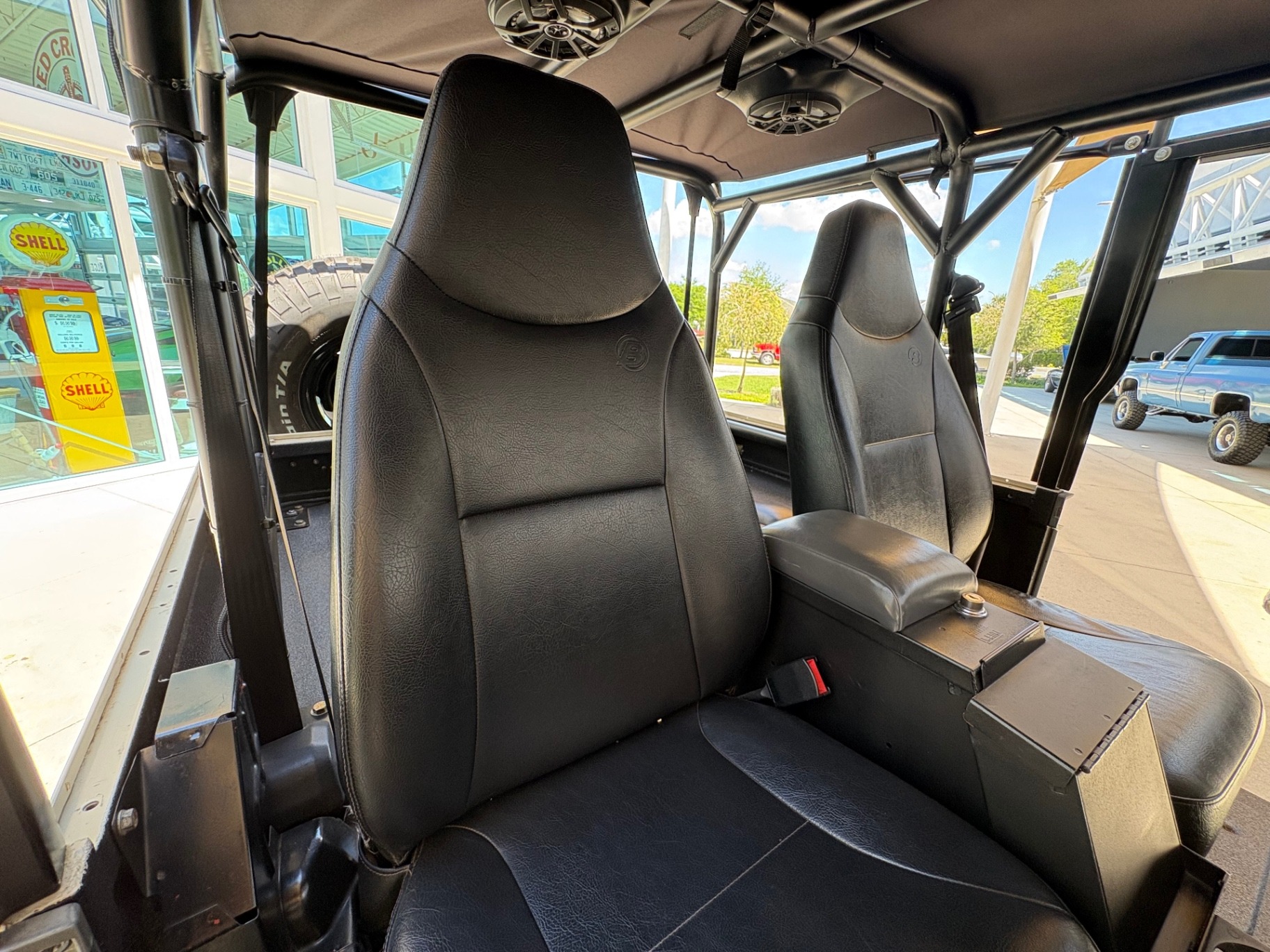 Restored 1972 Toyota Land Cruiser FJ40