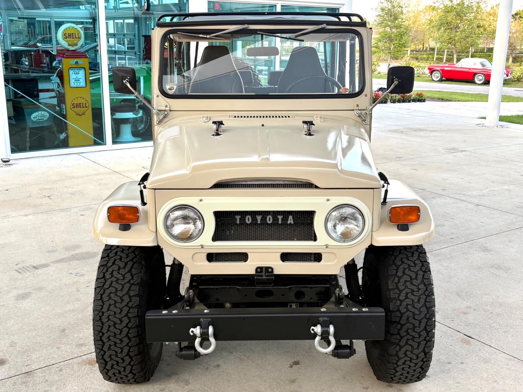 Restored 1972 Toyota Land Cruiser FJ40