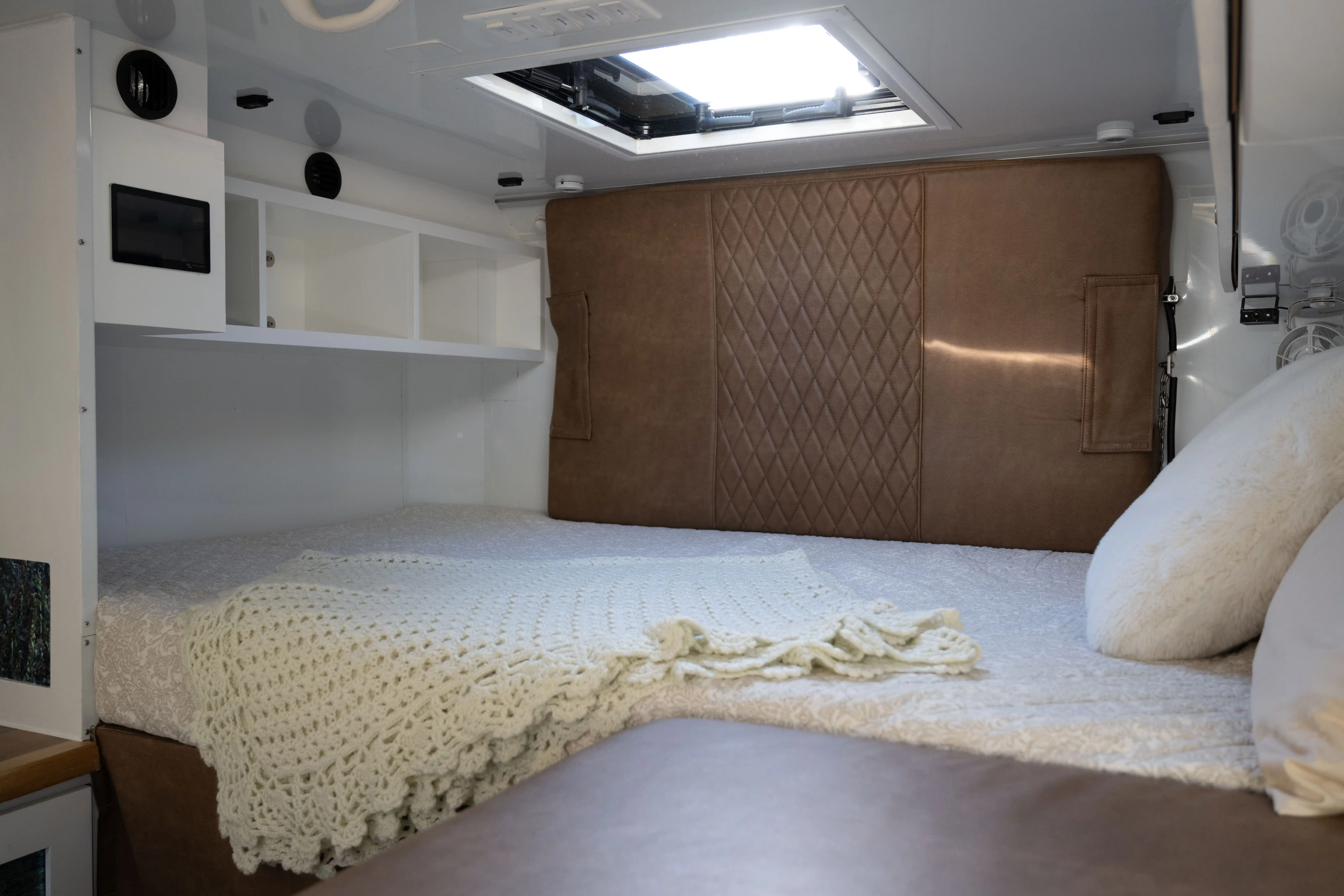 2021 Ford F-550 Expedition Vehicle