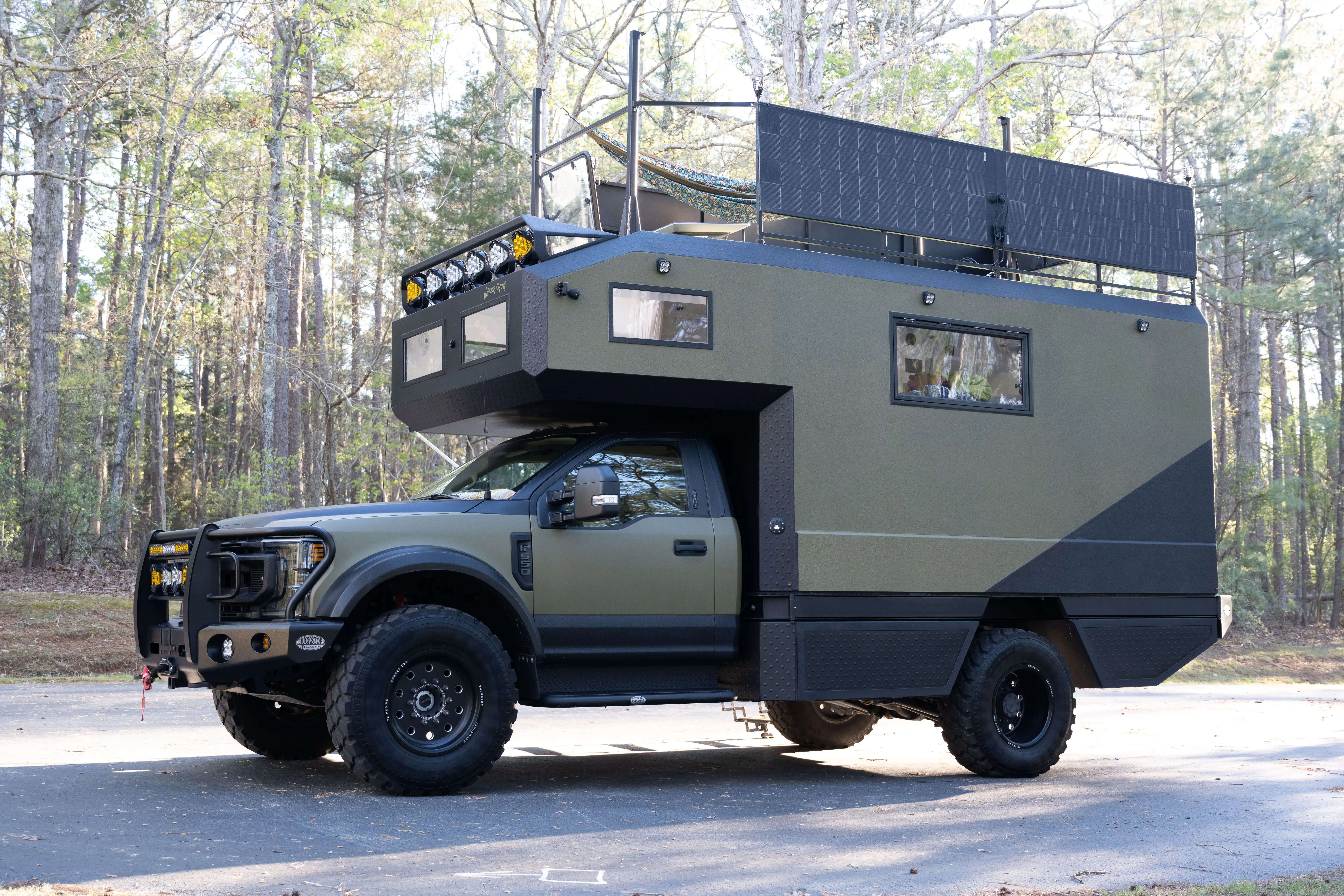 2021 Ford F-550 Expedition Vehicle