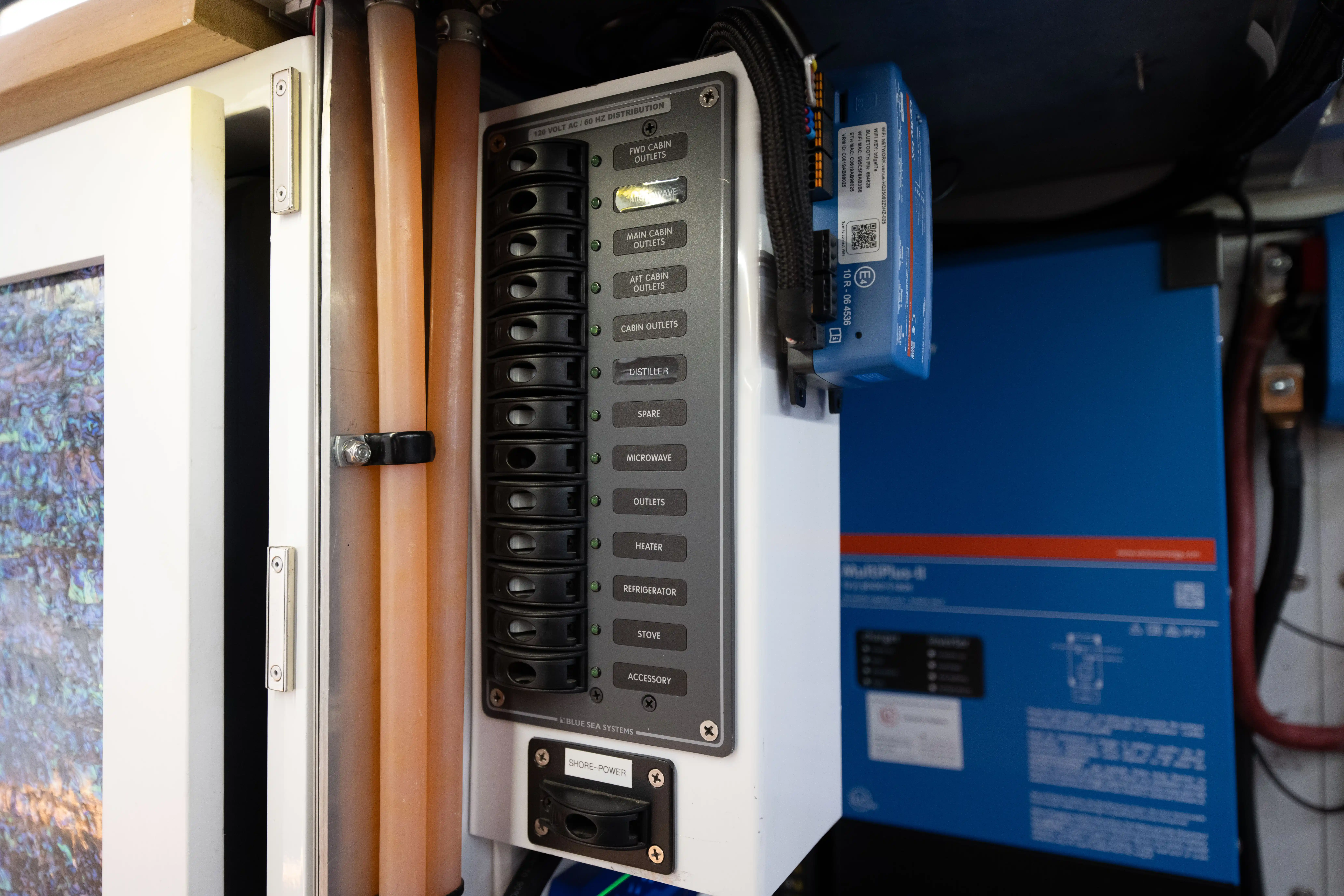 2021 Ford F-550 Expedition Vehicle