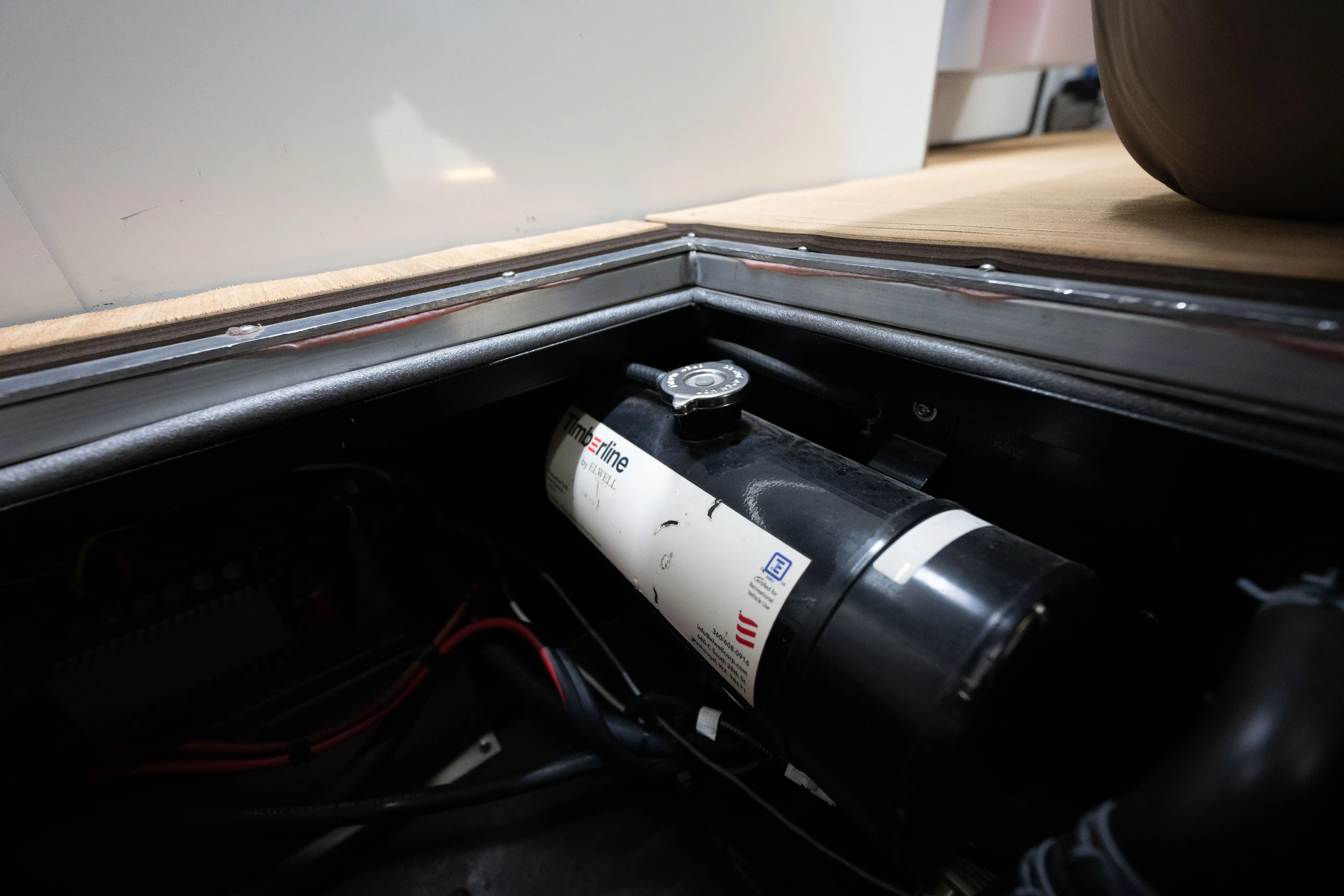 2021 Ford F-550 Expedition Vehicle