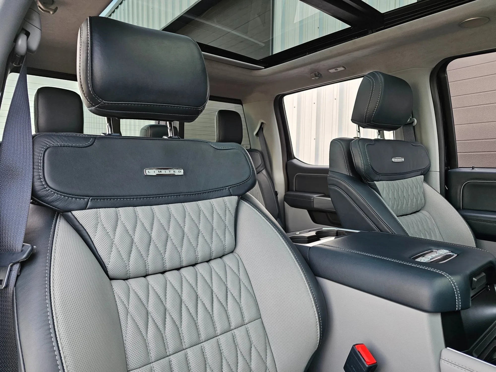 2024 Ford F-450SD Limited