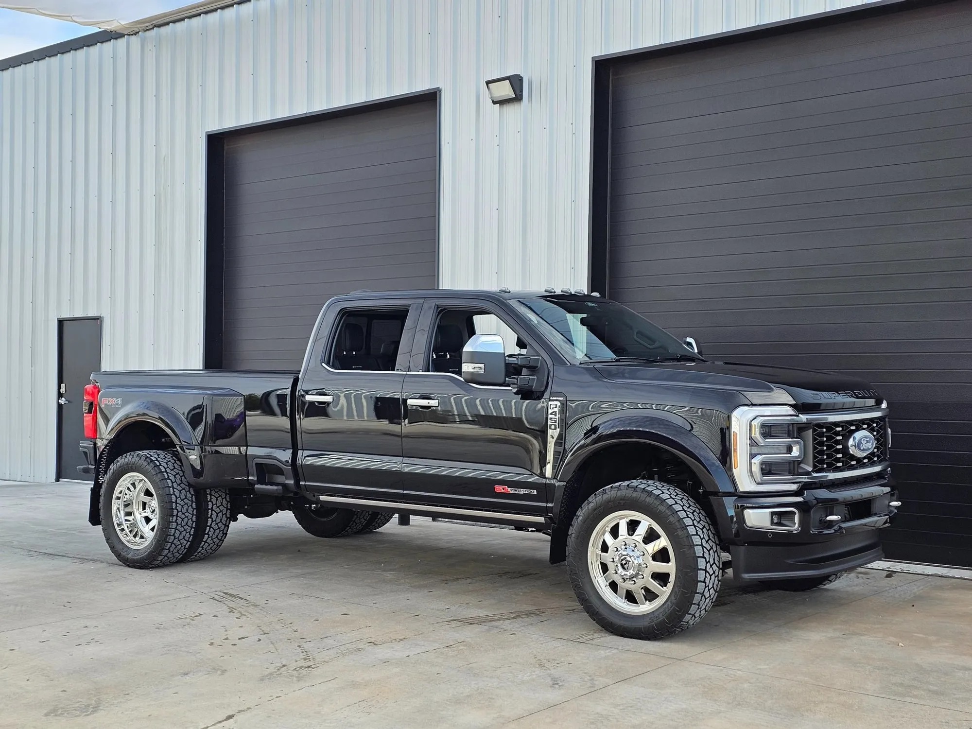 2024 Ford F-450SD Limited