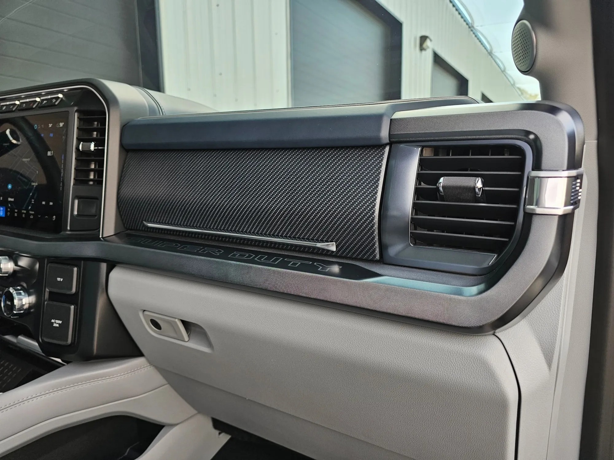 2024 Ford F-450SD Limited