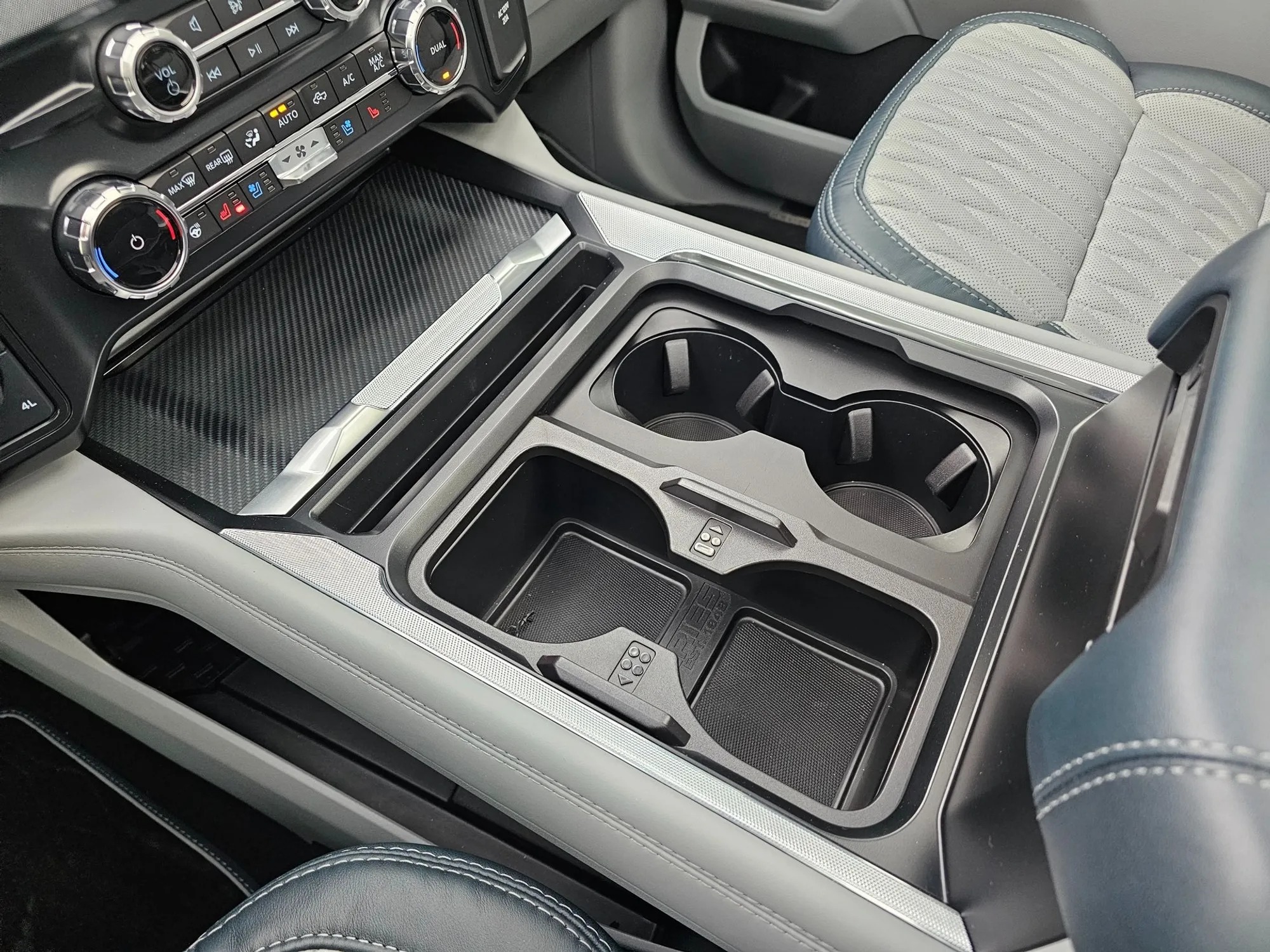 2024 Ford F-450SD Limited