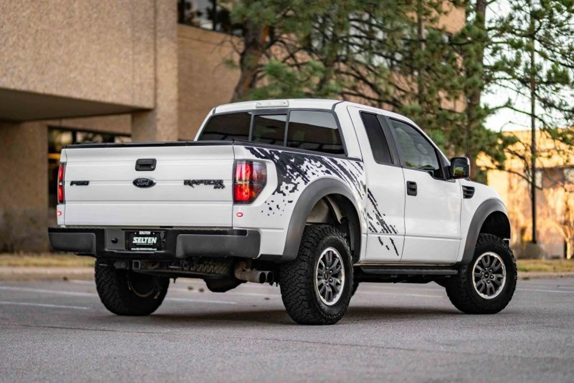 2010 Ford F-150 SVT Raptor SuperCab - 3