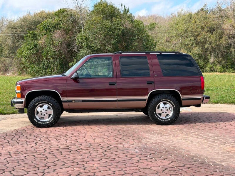1995 Chevrolet Tahoe LT - 3