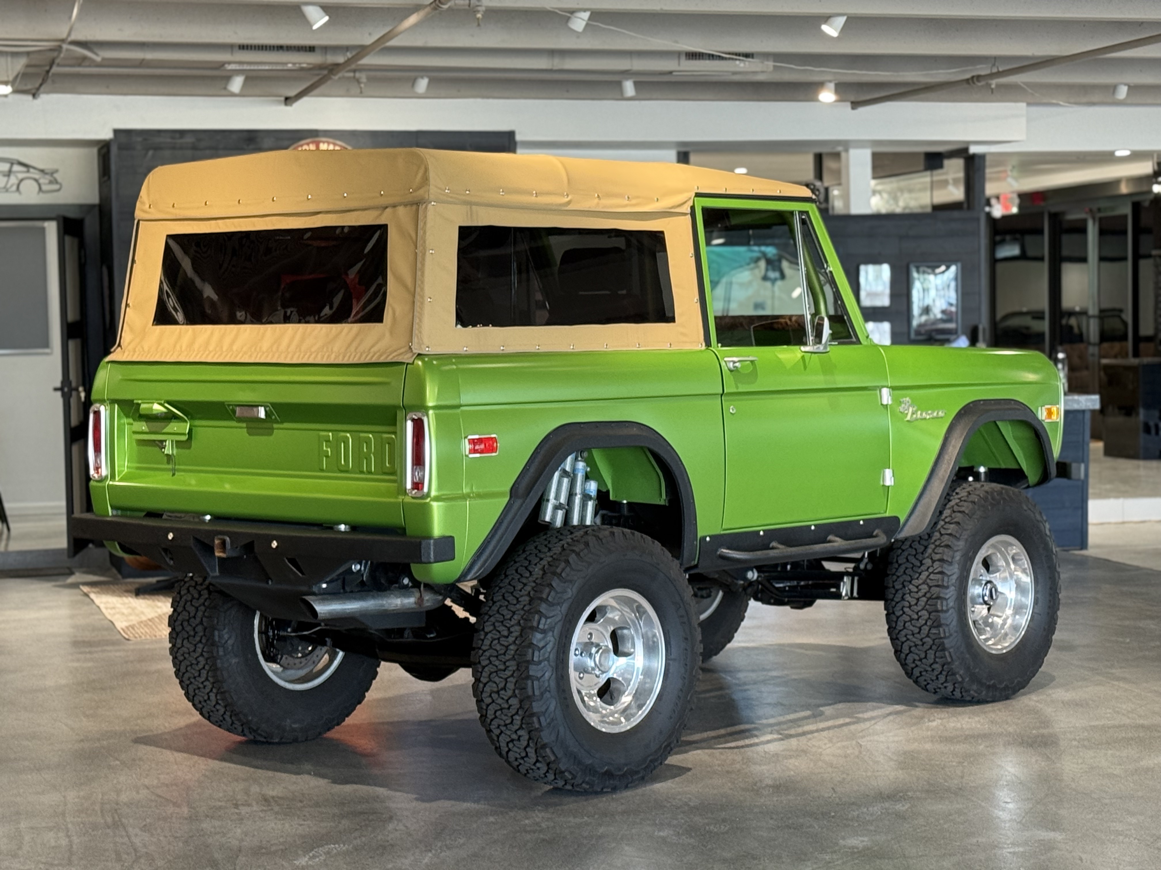Frame-Off Restored 1970 Ford Bronco - 3