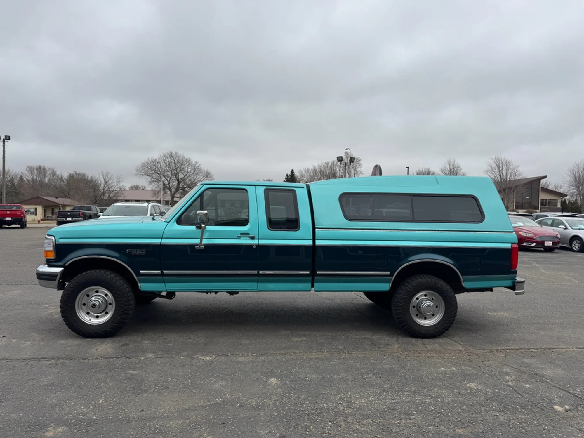 1996 Ford F-250 XLT - 4