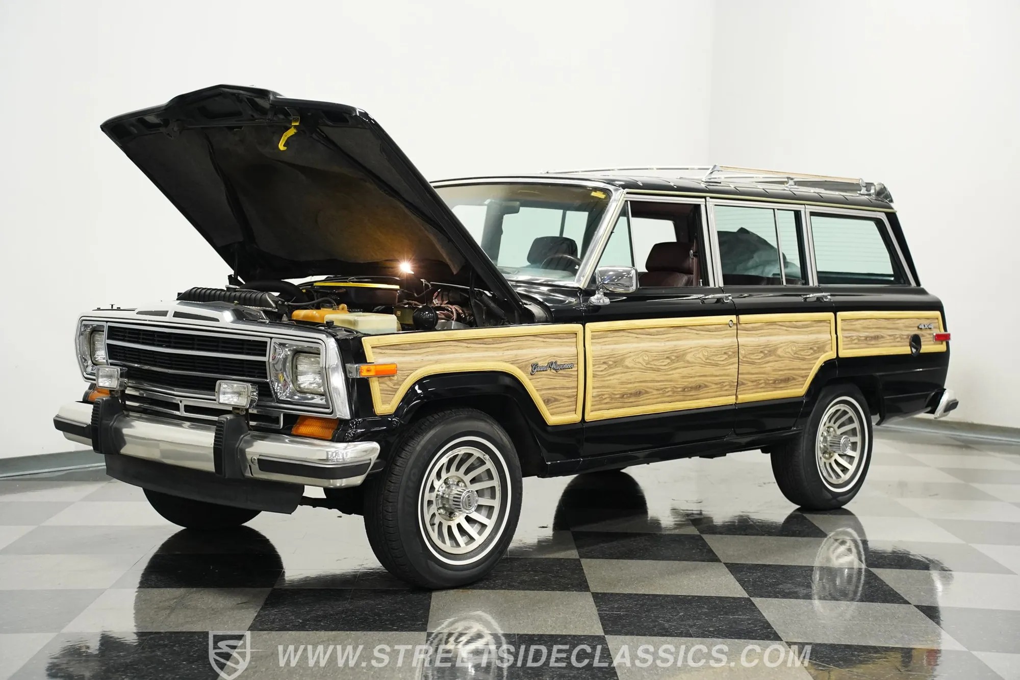 1988 Jeep Grand Wagoneer