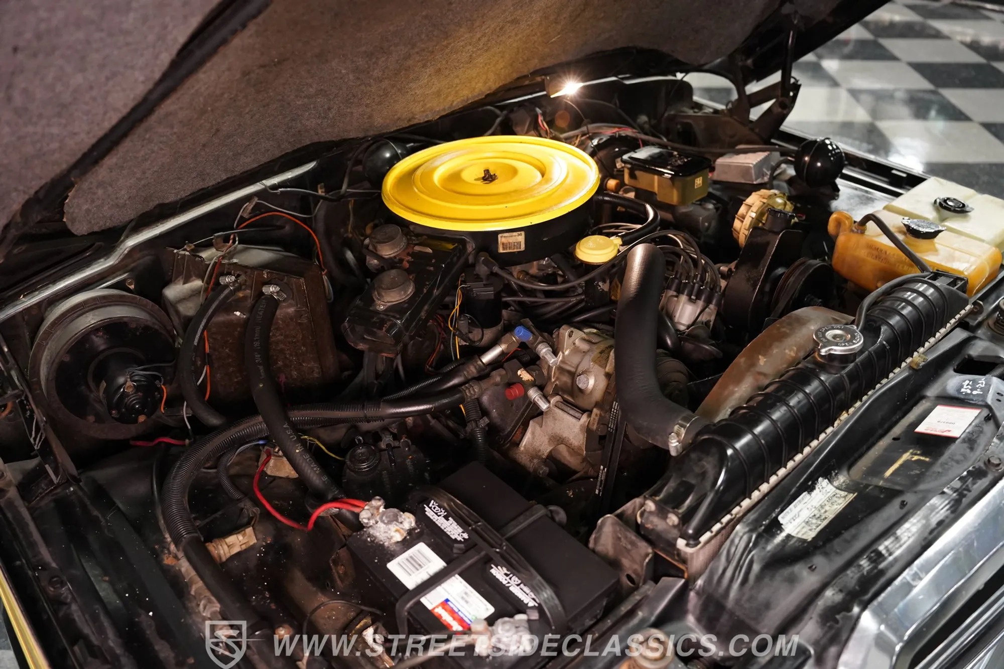 1988 Jeep Grand Wagoneer