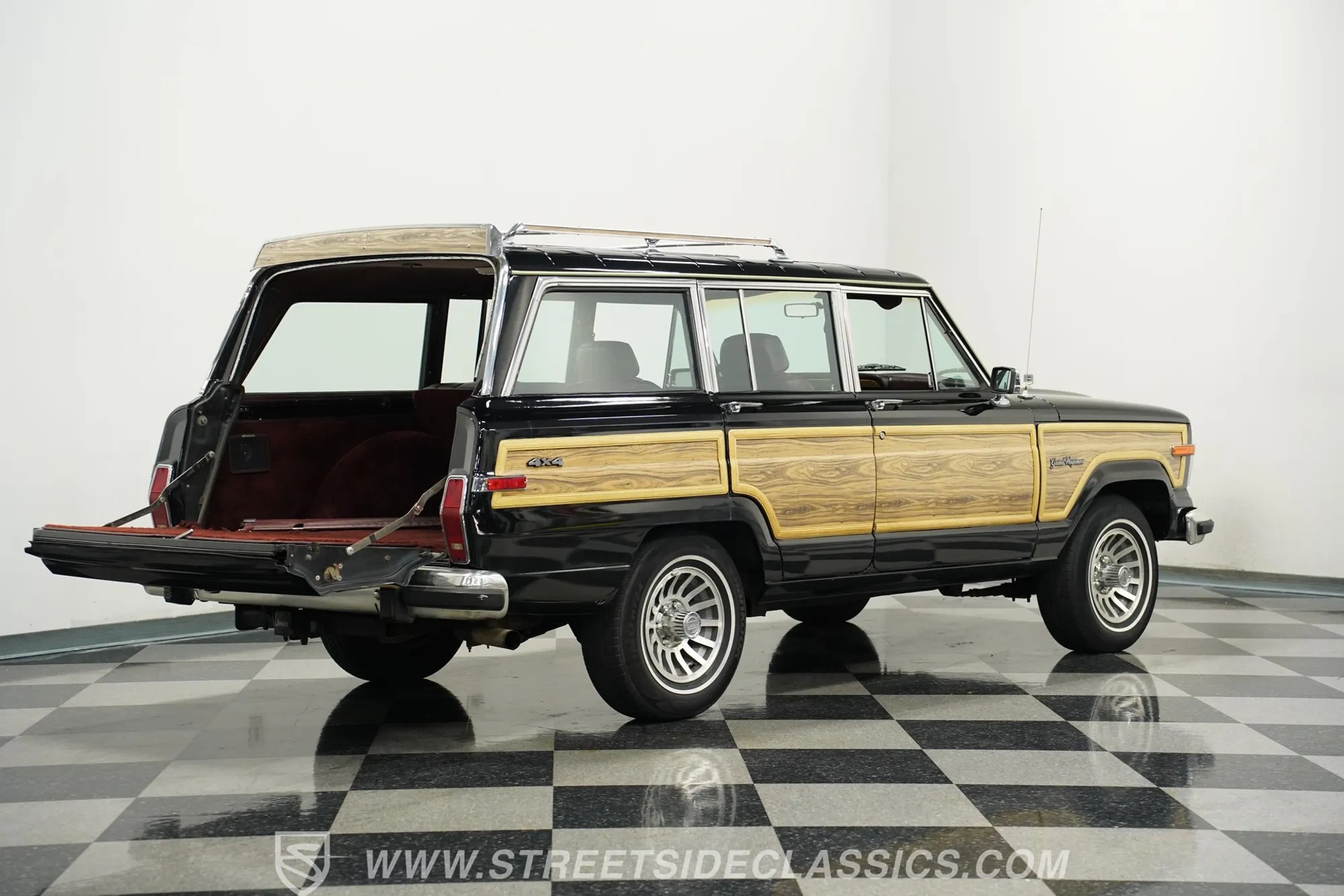 1988 Jeep Grand Wagoneer