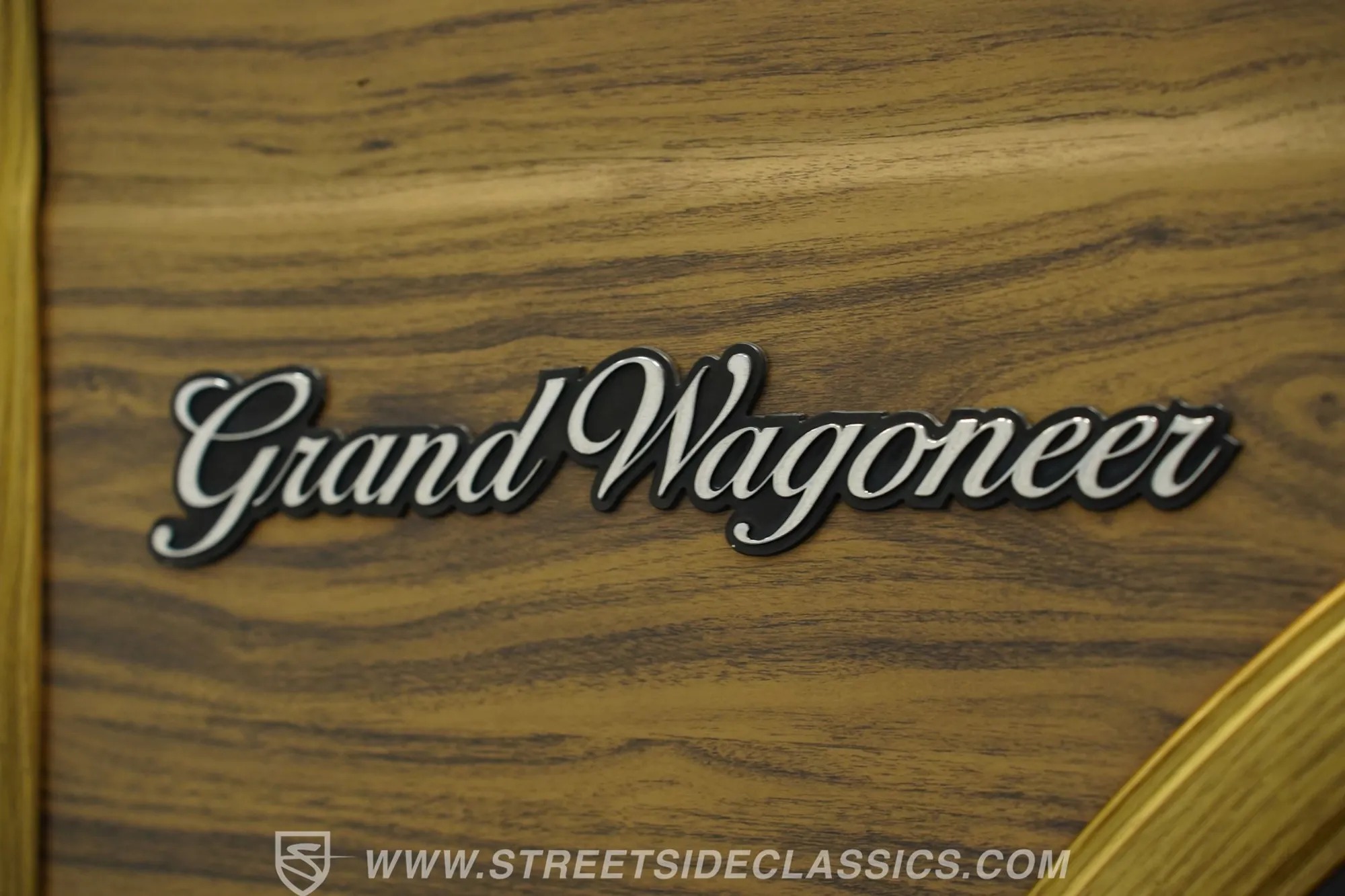 1988 Jeep Grand Wagoneer