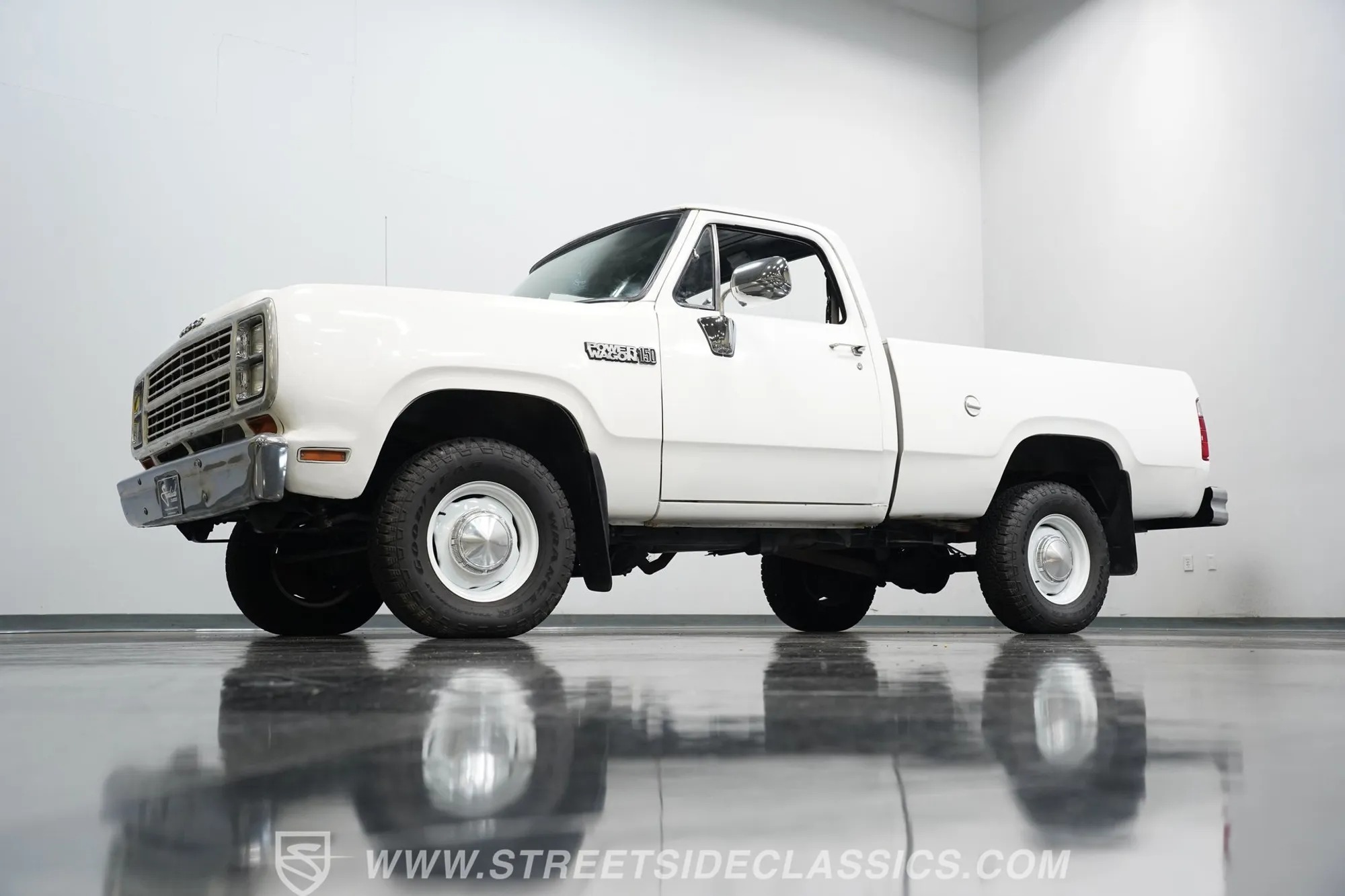 1979 Dodge W100 Power Wagon 4×4