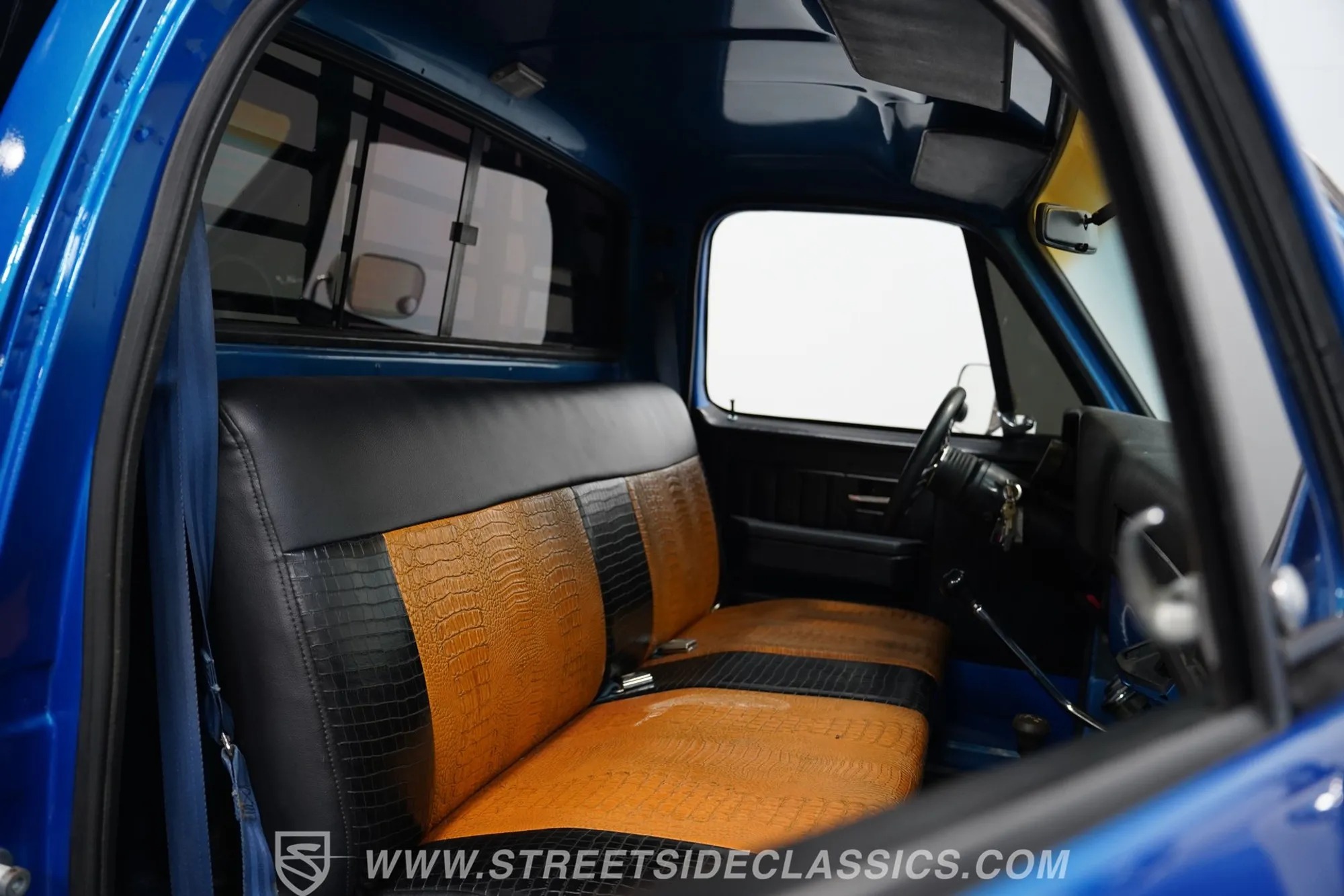 1984 Chevrolet K10 4×4 Dually