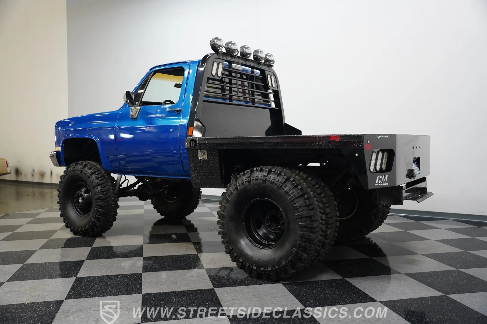 1984 Chevrolet K10 4×4 Dually - 4