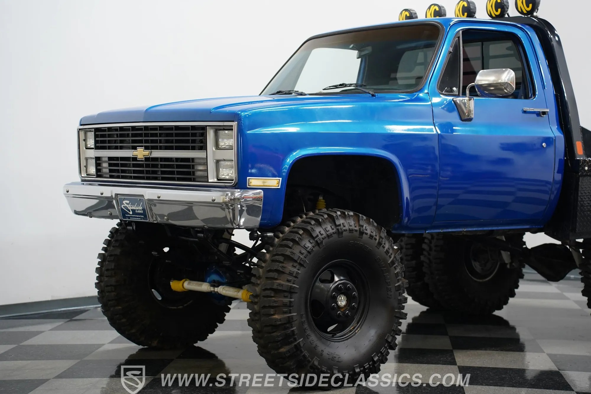1984 Chevrolet K10 4×4 Dually