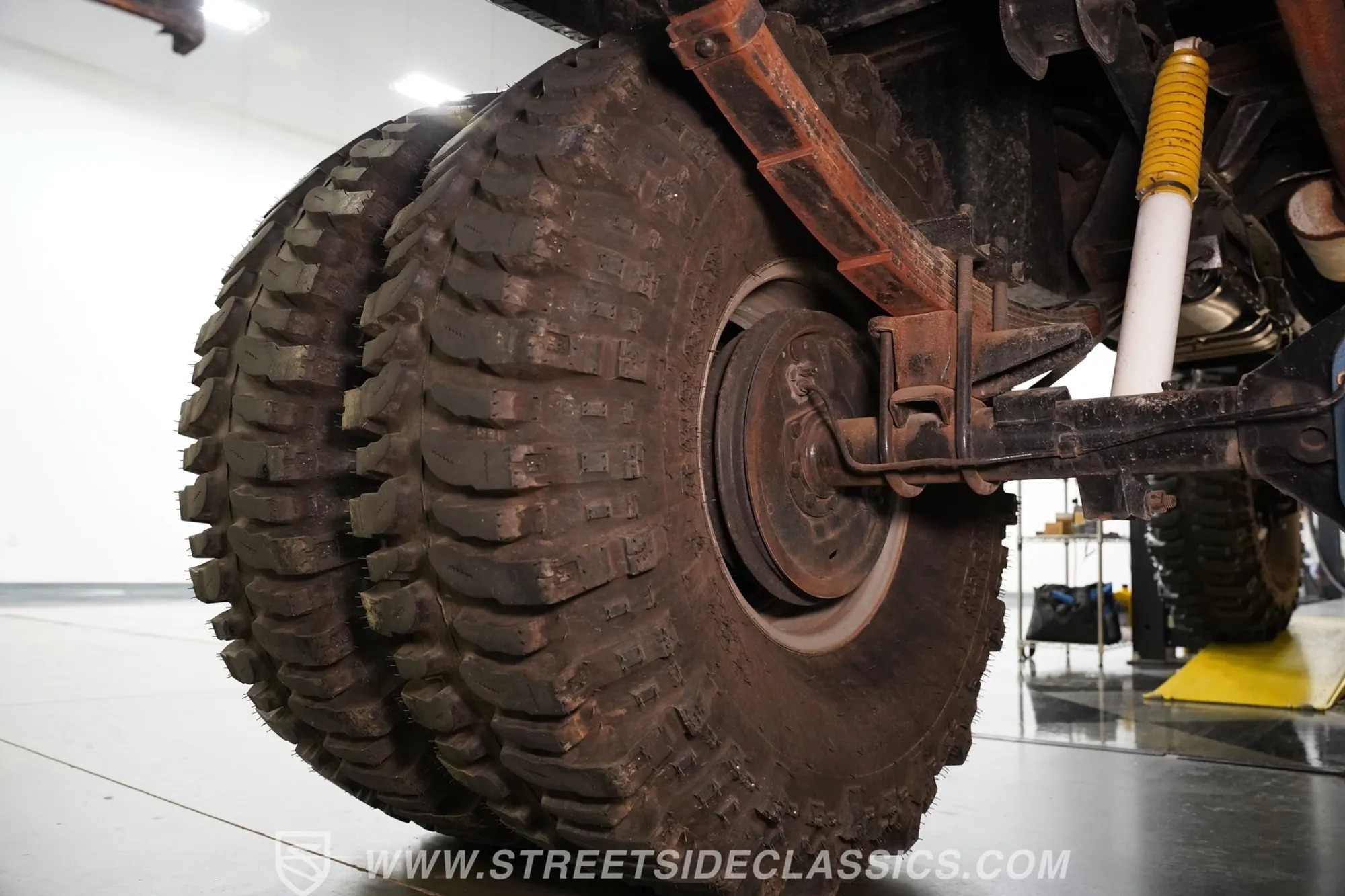 1984 Chevrolet K10 4×4 Dually