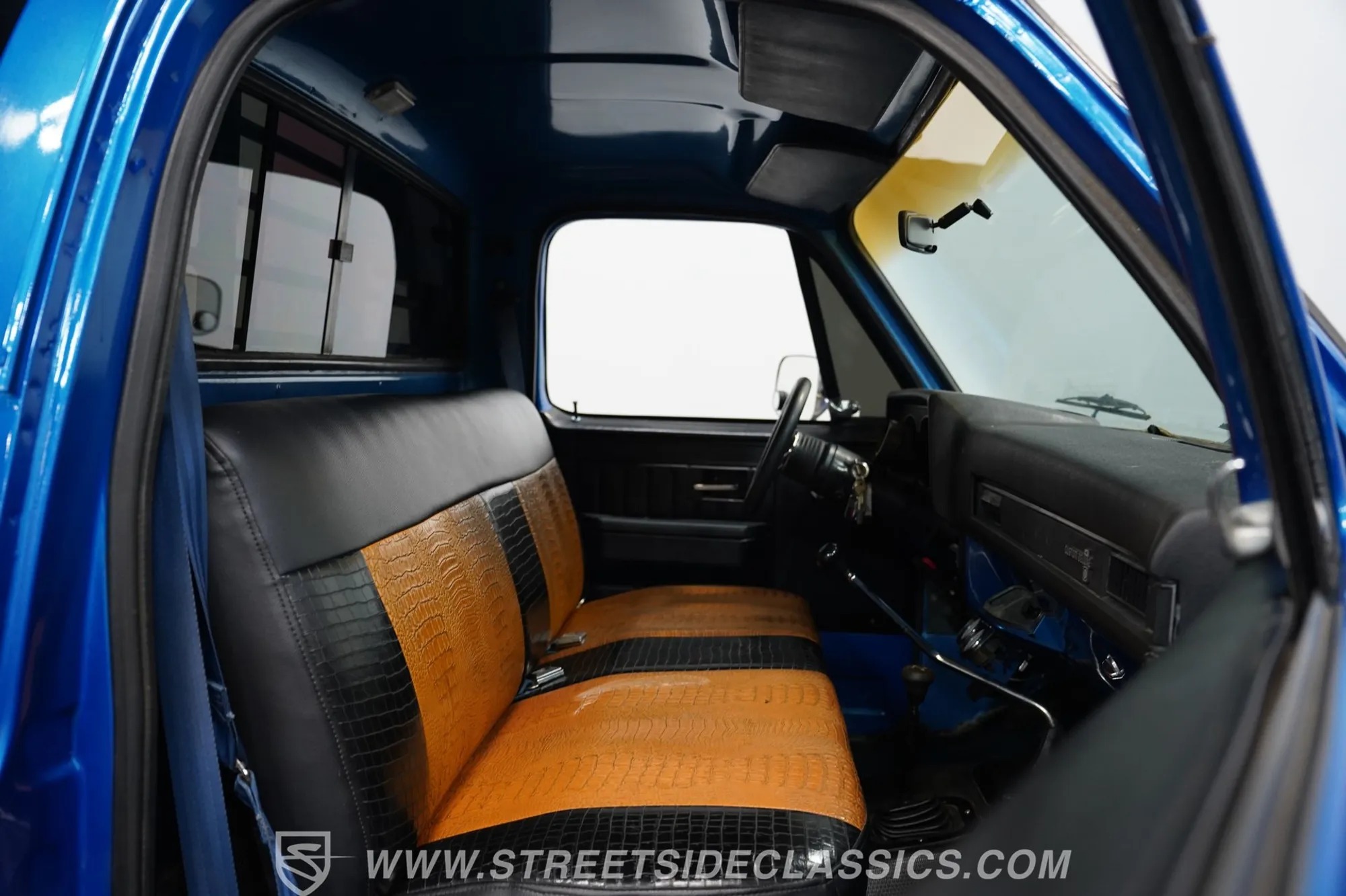 1984 Chevrolet K10 4×4 Dually