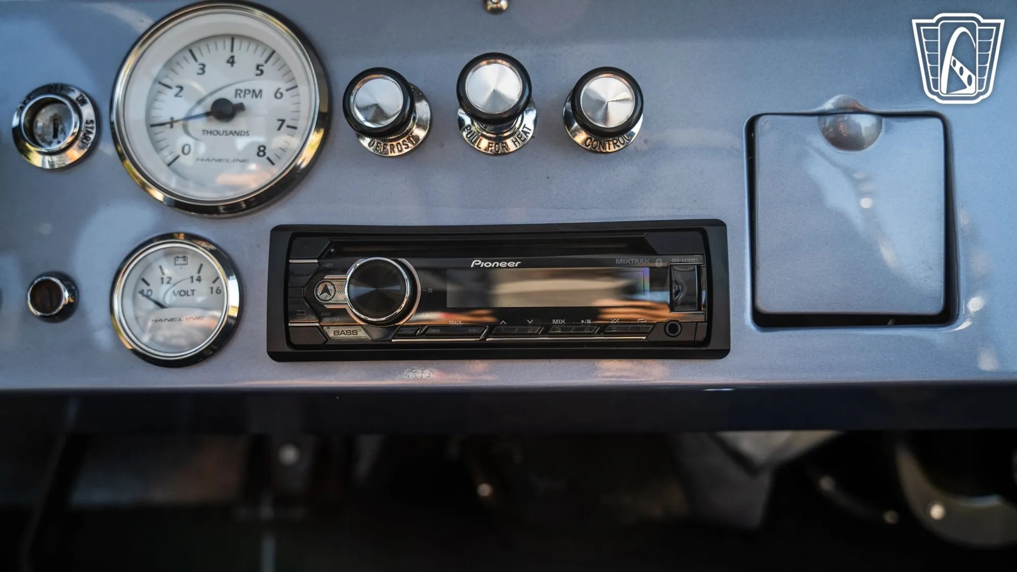 1975 Ford Bronco Restomod