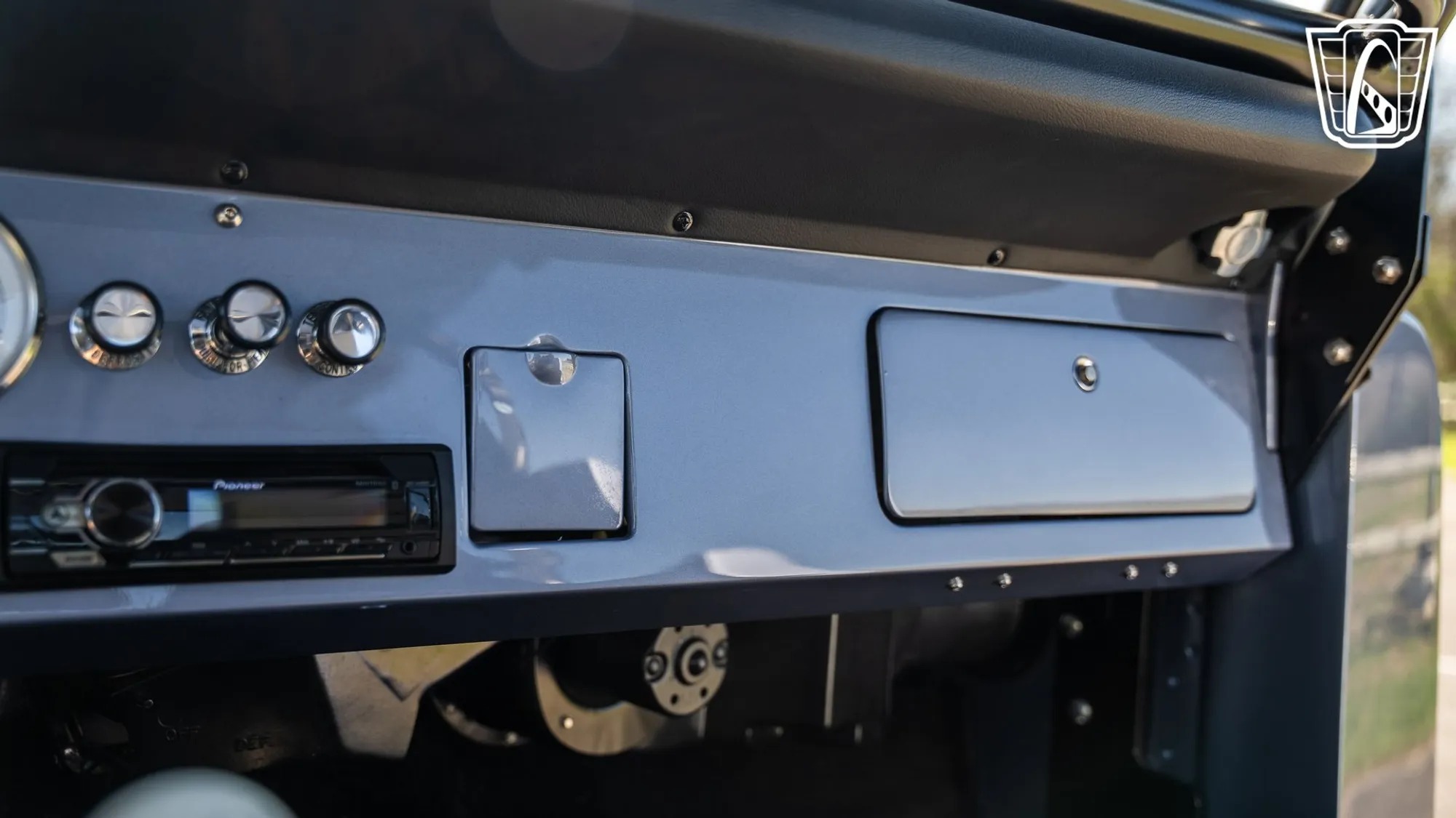 1975 Ford Bronco Restomod