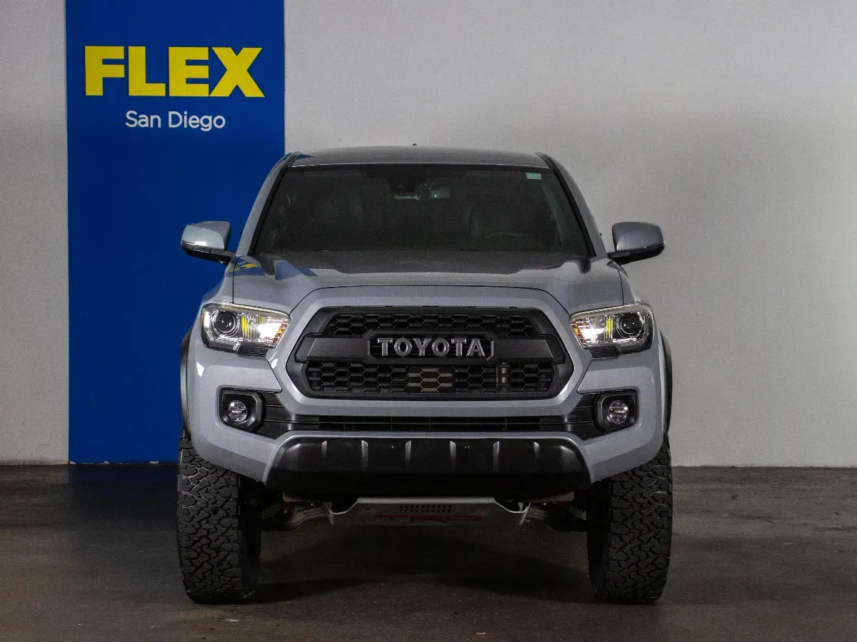 2021 Toyota Tacoma TRD Off-Road - 3