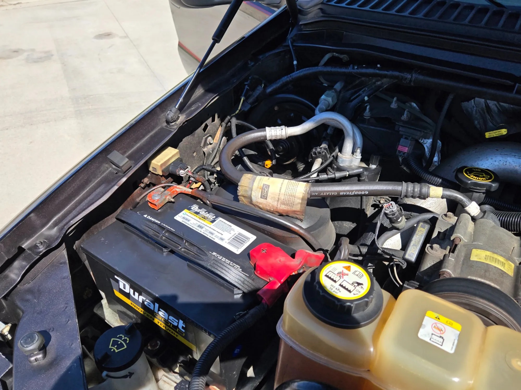 57k-Mile 2002 Ford F-350 Super Duty Lariat LE