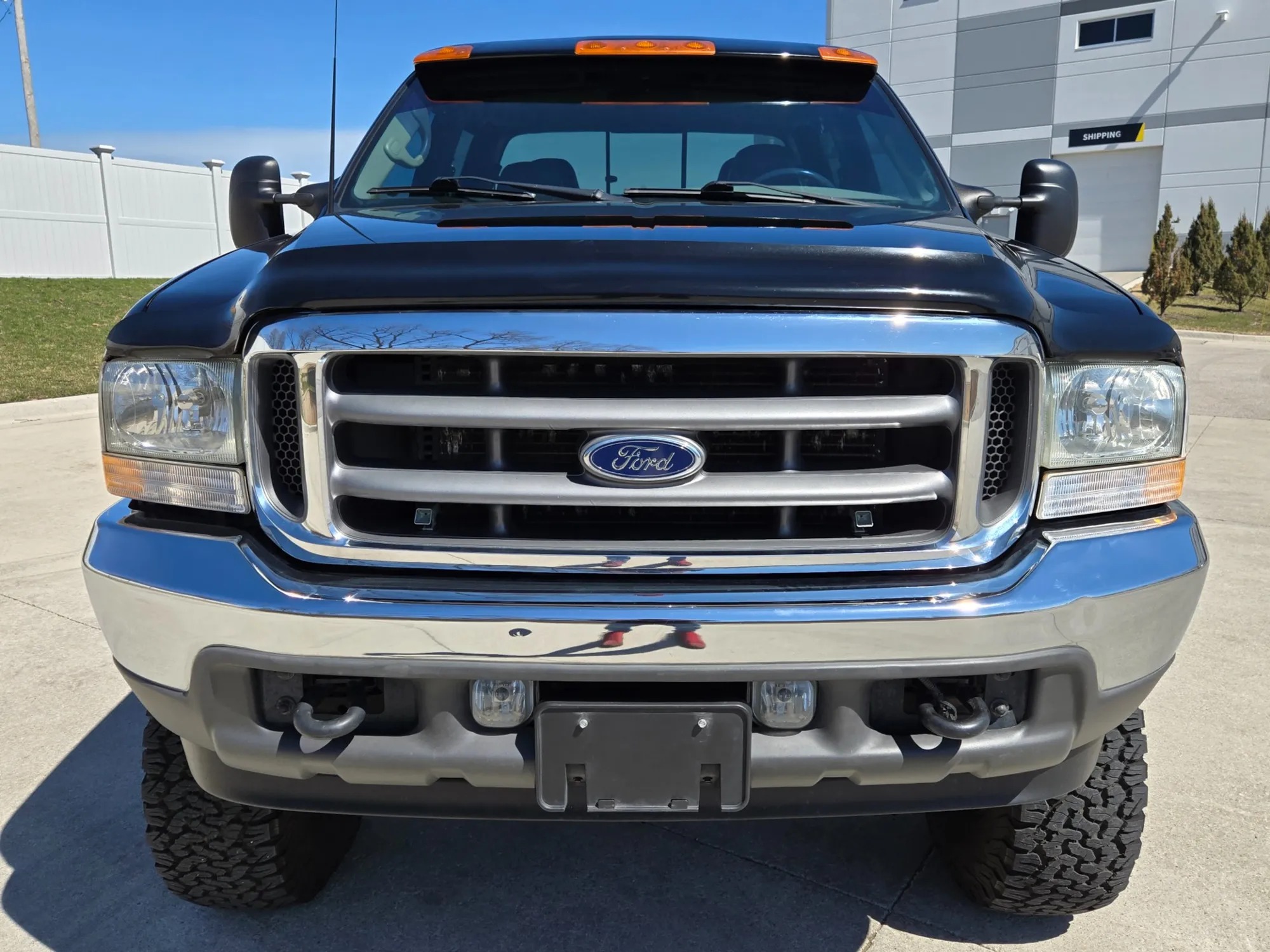 57k-Mile 2002 Ford F-350 Super Duty Lariat LE - 5