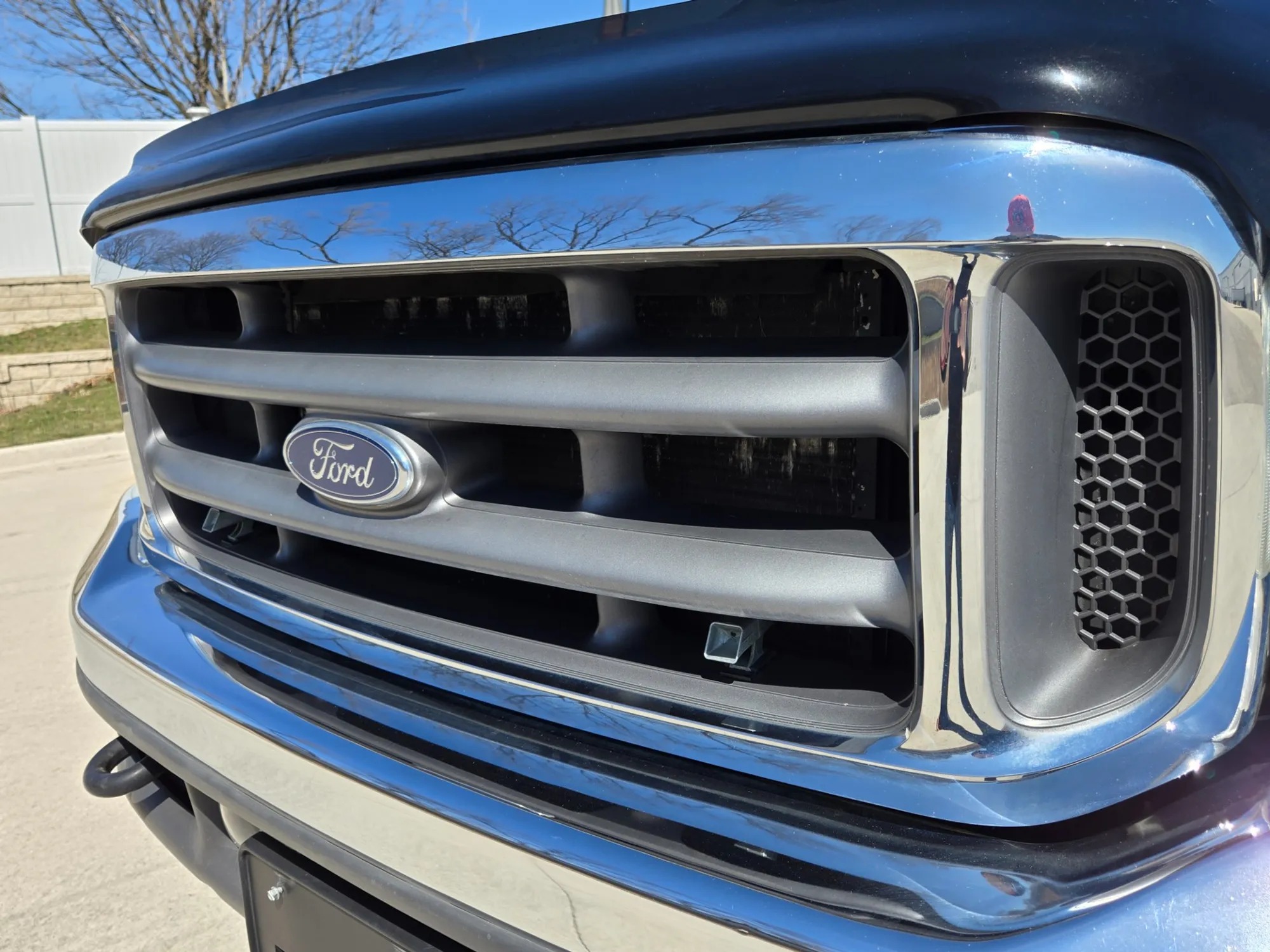 57k-Mile 2002 Ford F-350 Super Duty Lariat LE