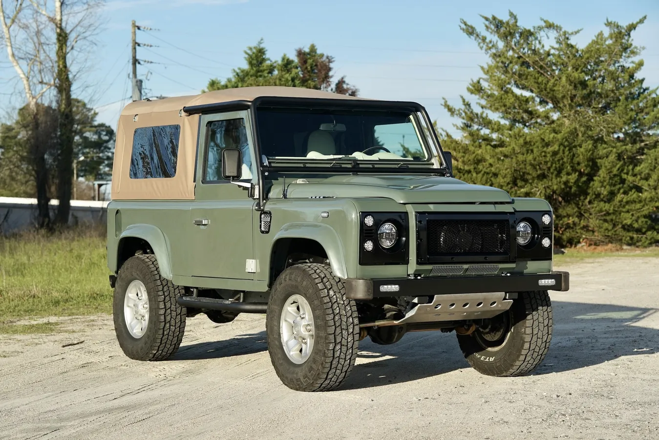 Restomod 1997 Land Rover Defender 90 Soft Top - 3