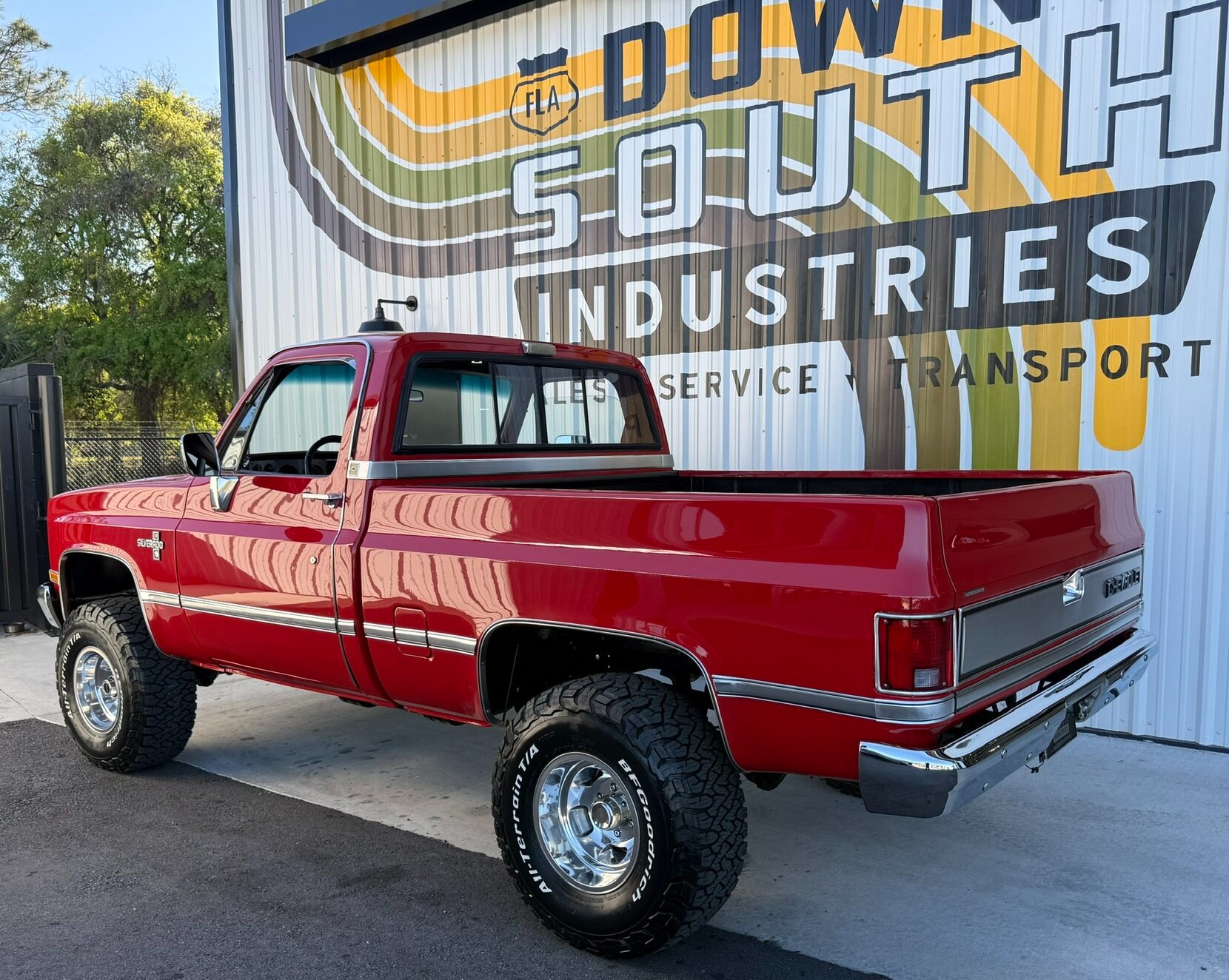 1987 Chevrolet Silverado V-10 - 4