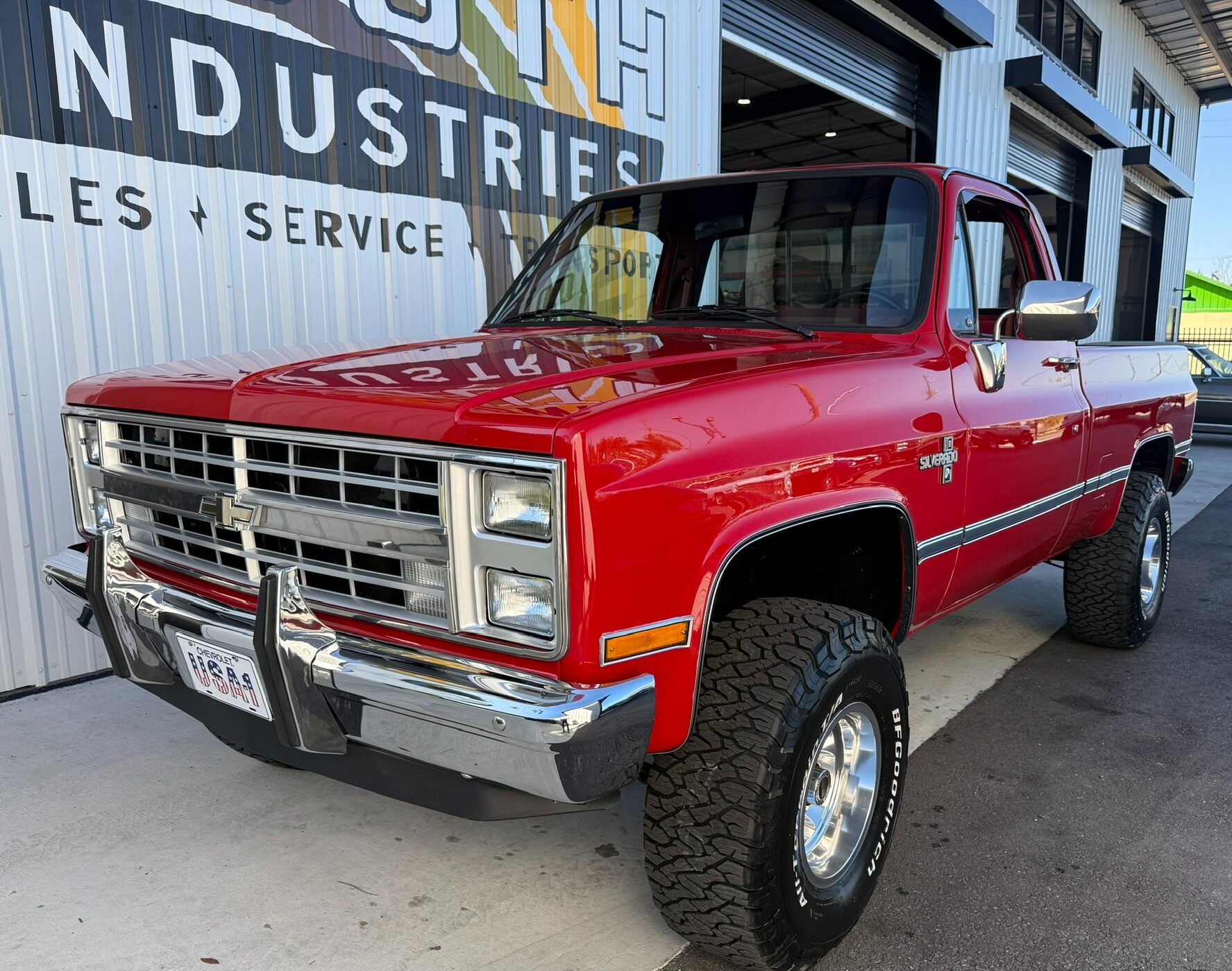 1987 Chevrolet Silverado V-10 - 3